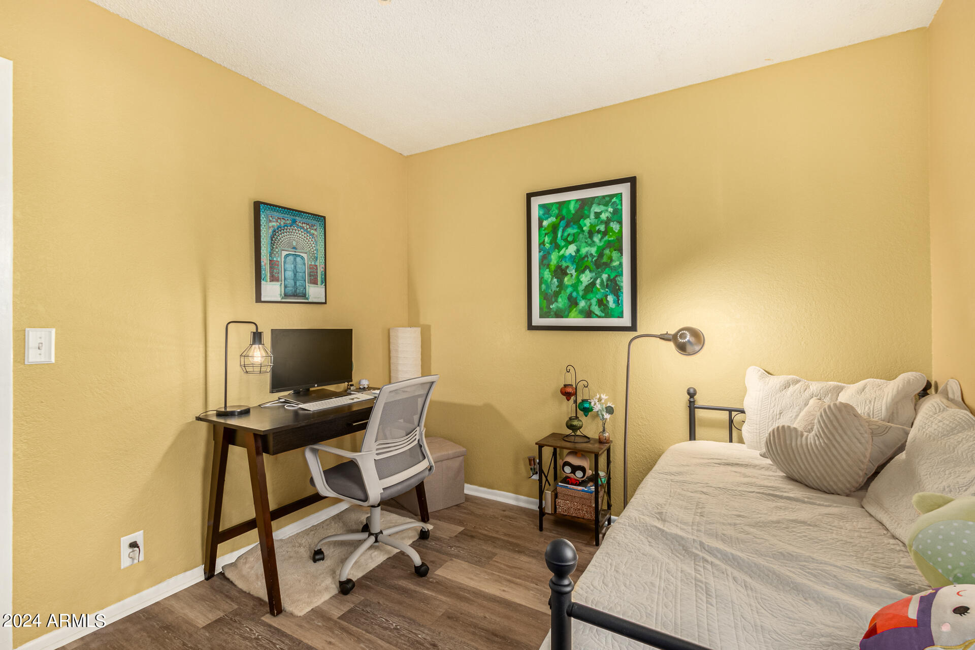 531 E SACK Drive