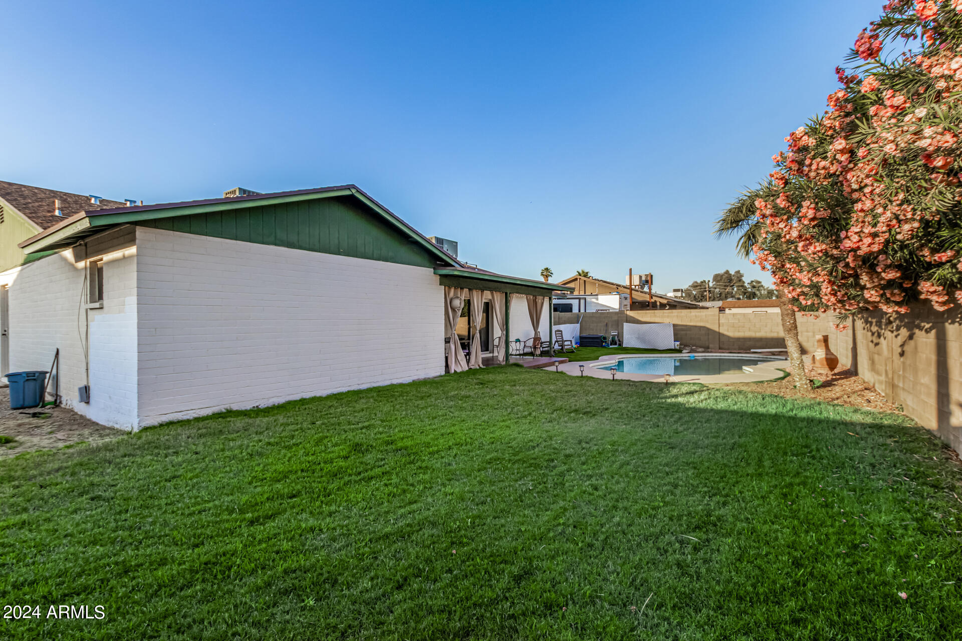 531 E SACK Drive