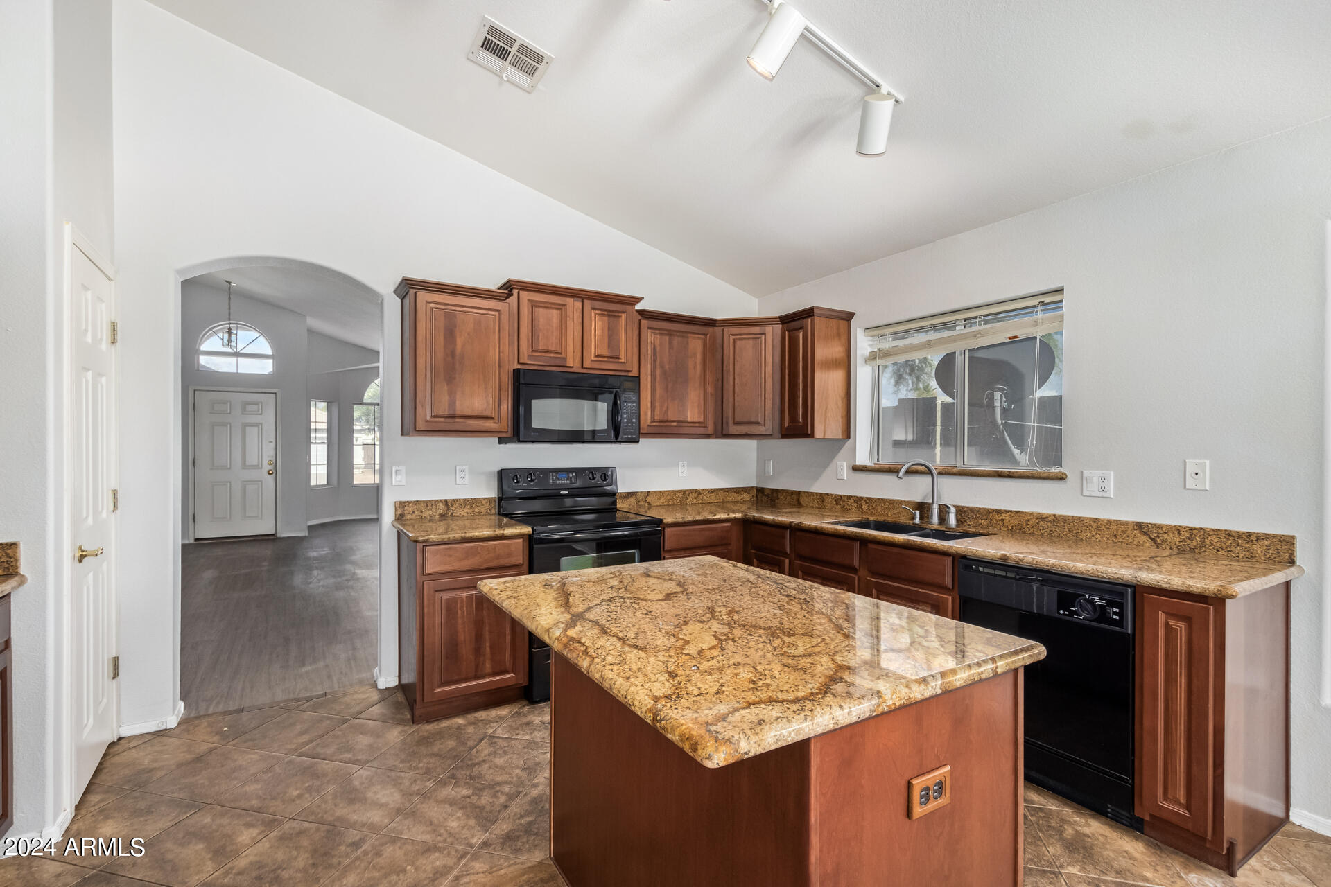 5754 S BRITTANY Lane