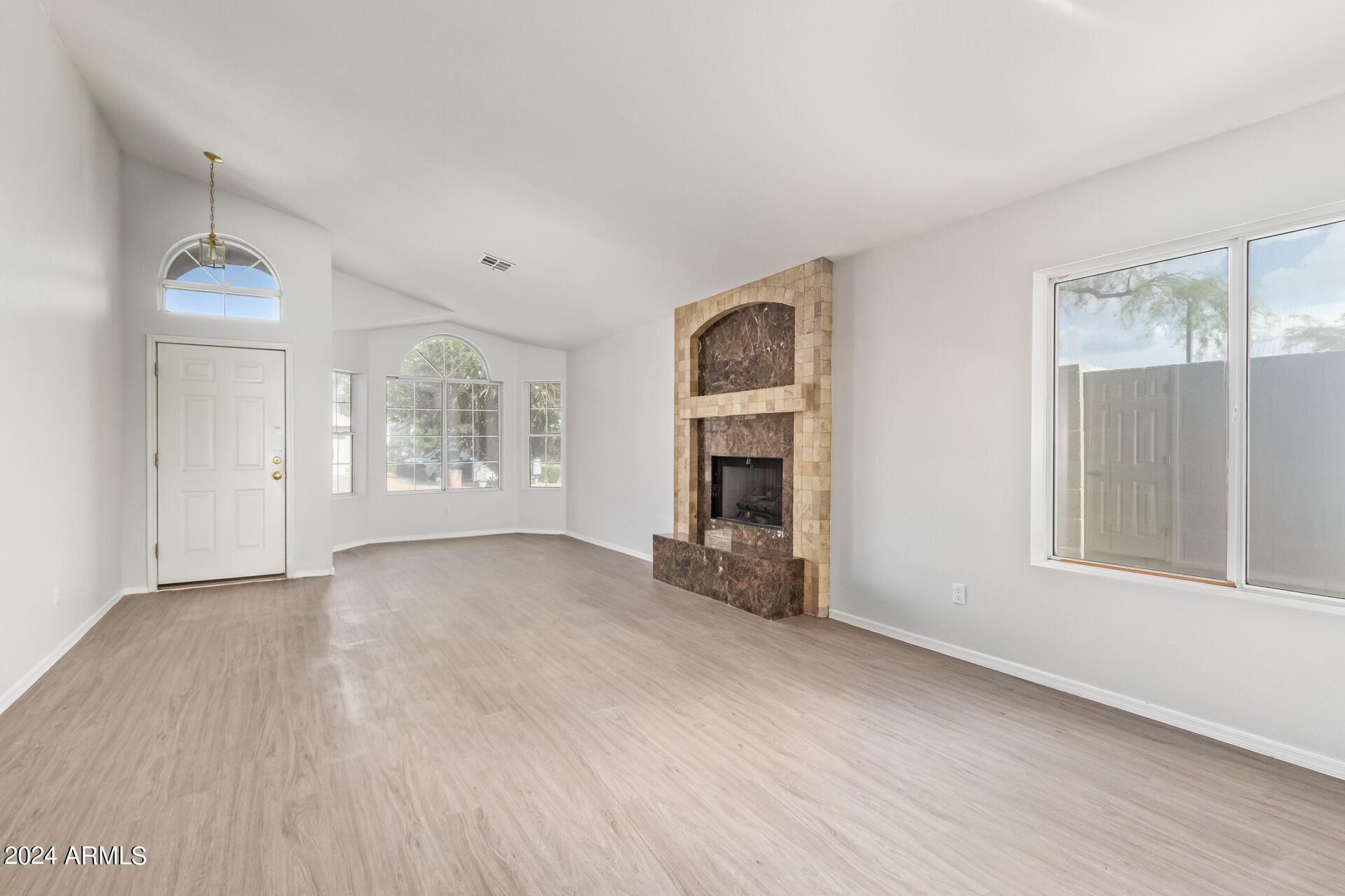 5754 S BRITTANY Lane
