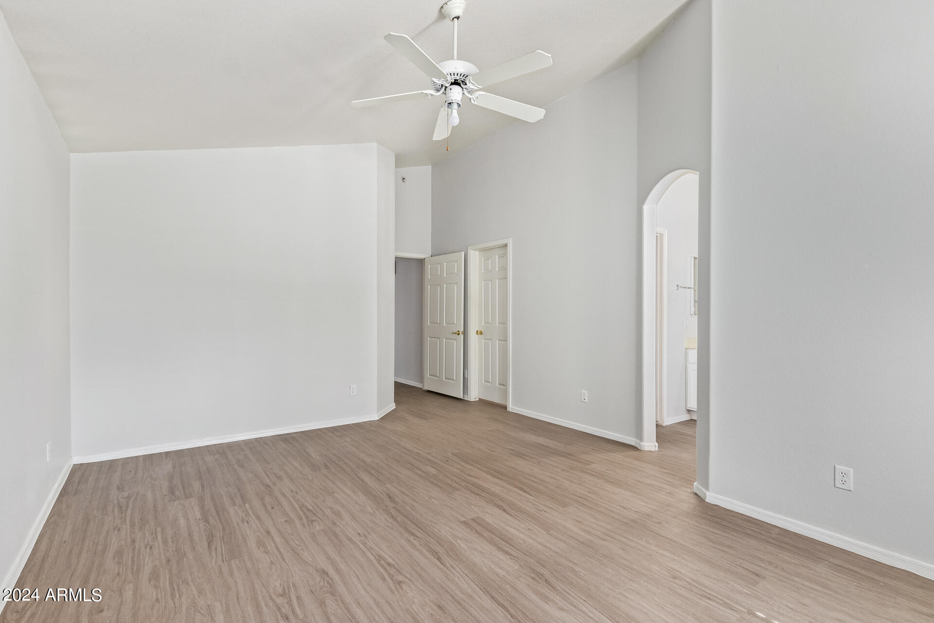 5754 S BRITTANY Lane