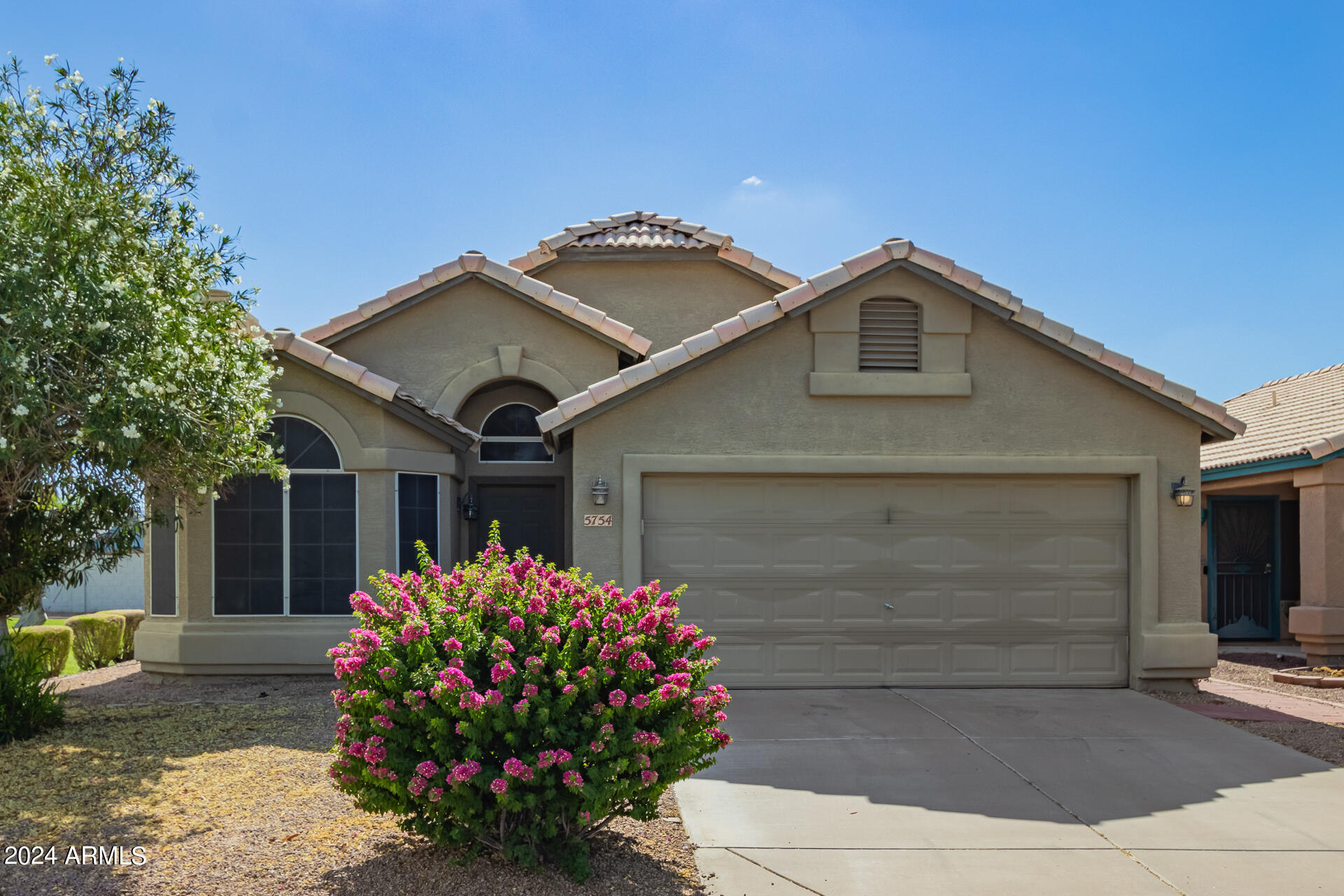 5754 S BRITTANY Lane