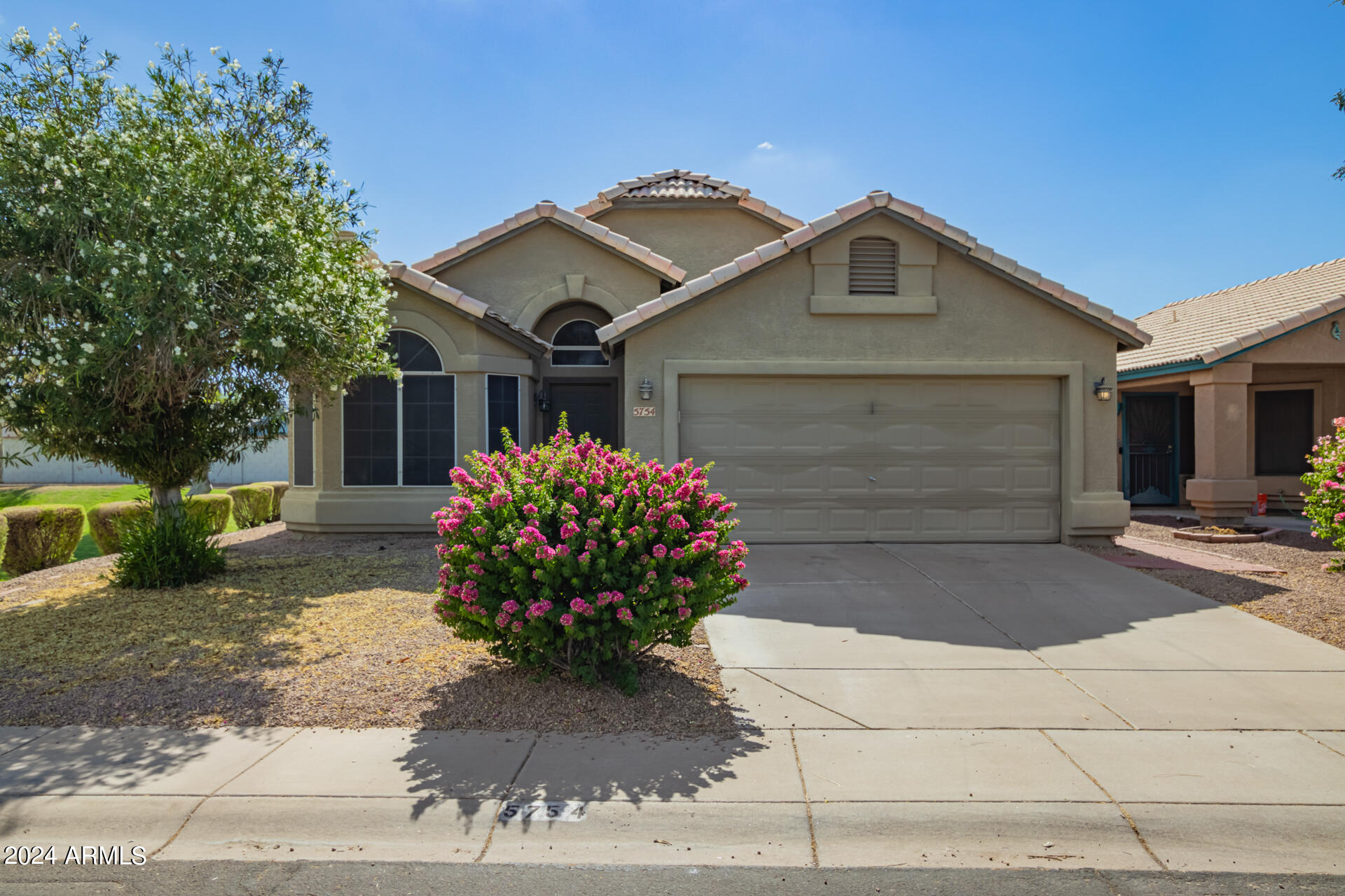 5754 S BRITTANY Lane