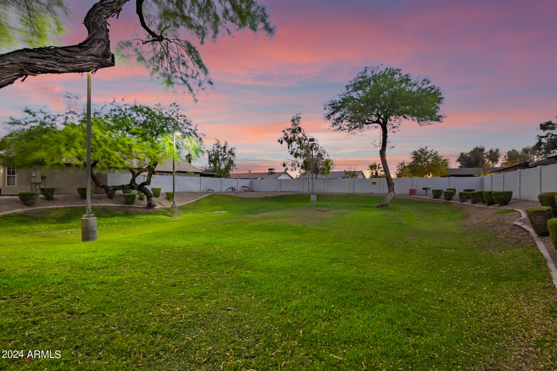 5754 S BRITTANY Lane