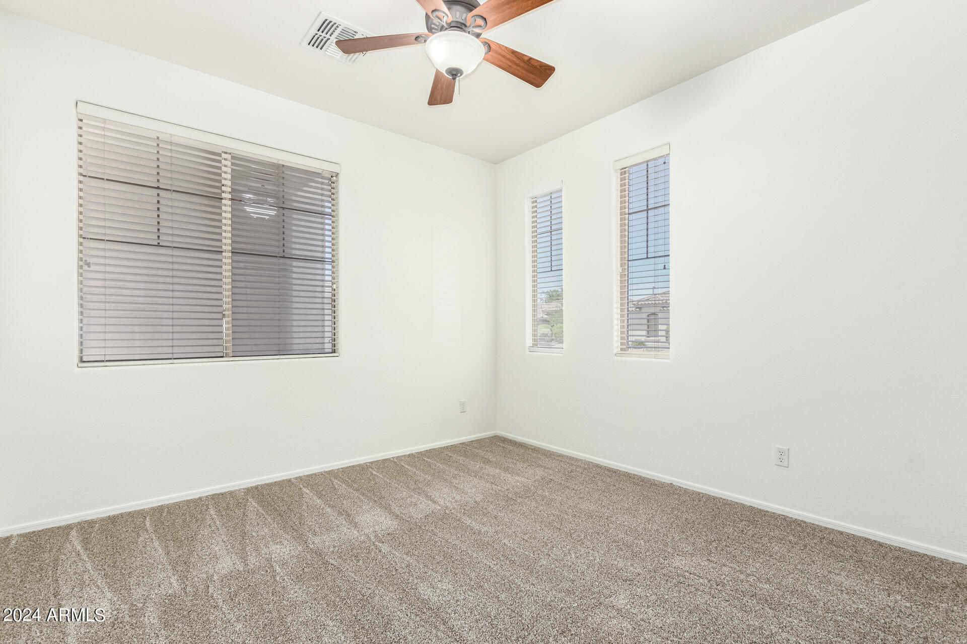 4367 E KILLARNEY Street