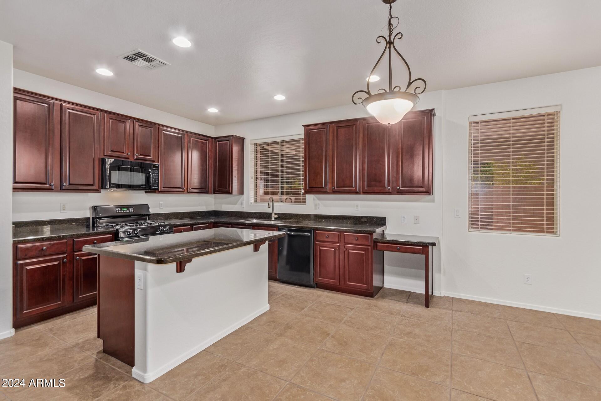 4367 E KILLARNEY Street