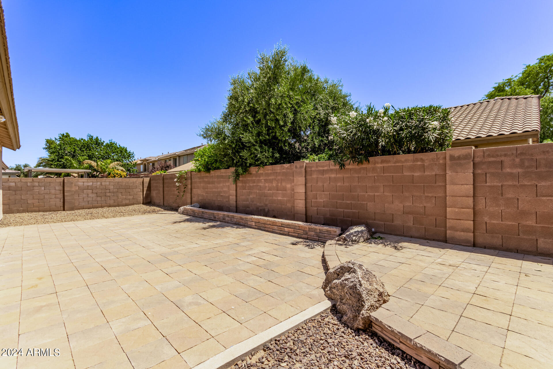 4367 E KILLARNEY Street