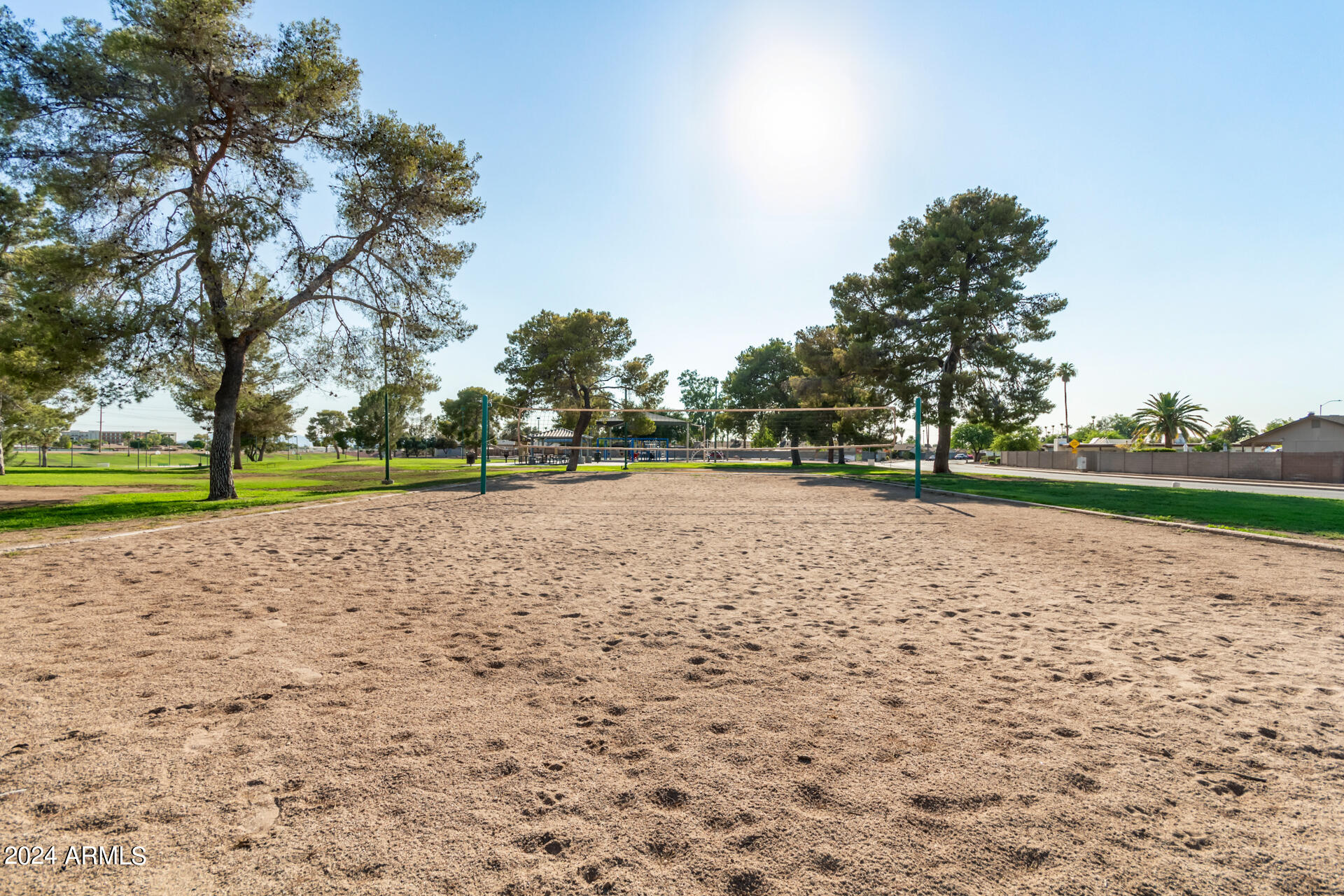 2365 W PORTOBELLO Avenue