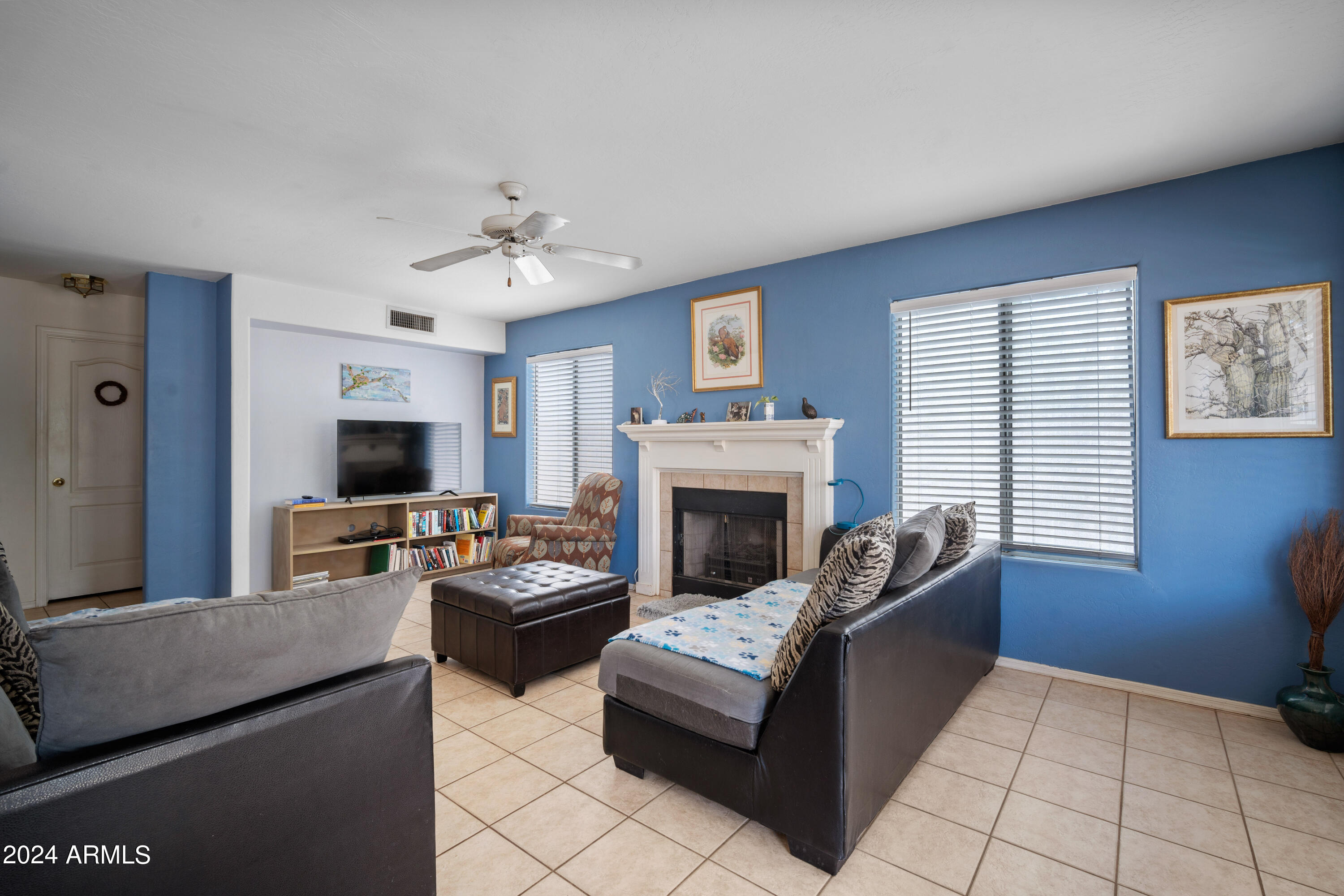 4016 E WILDCAT Drive