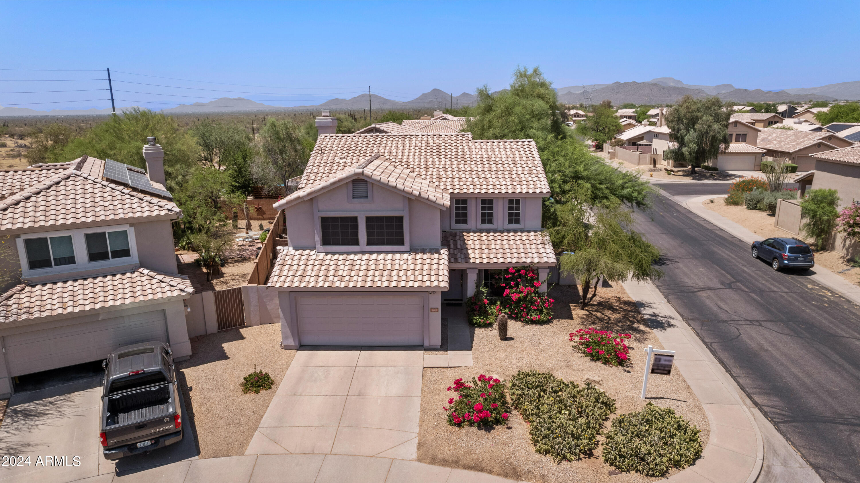 4016 E WILDCAT Drive