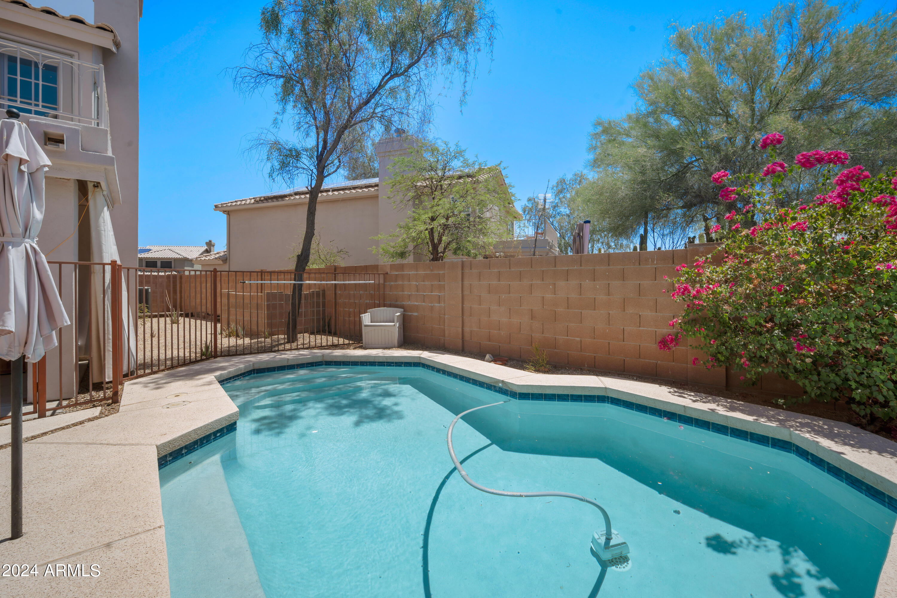 4016 E WILDCAT Drive