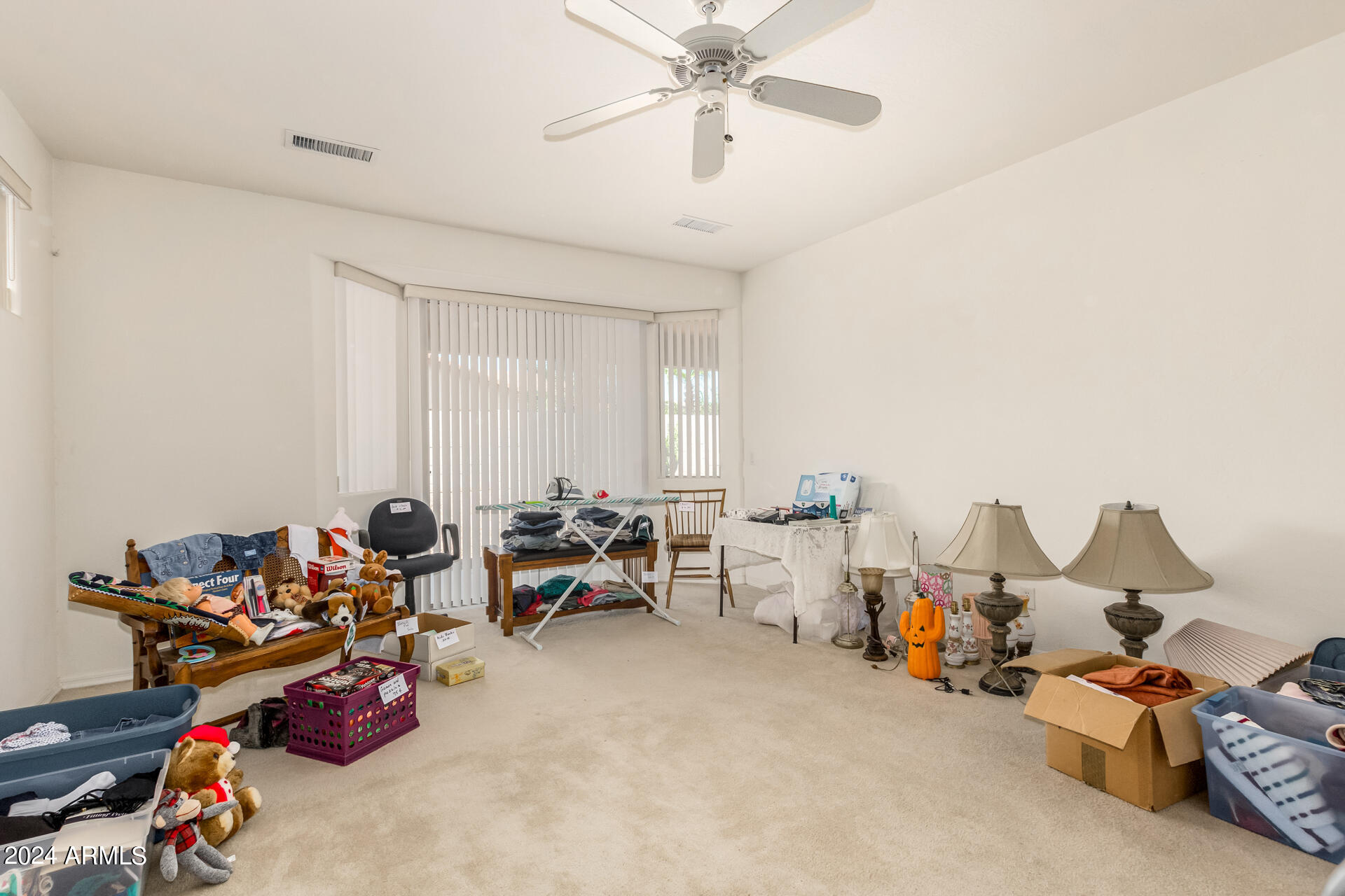 25546 W ST JAMES Avenue