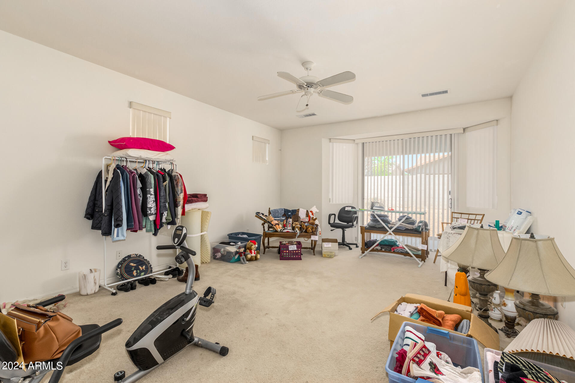 25546 W ST JAMES Avenue