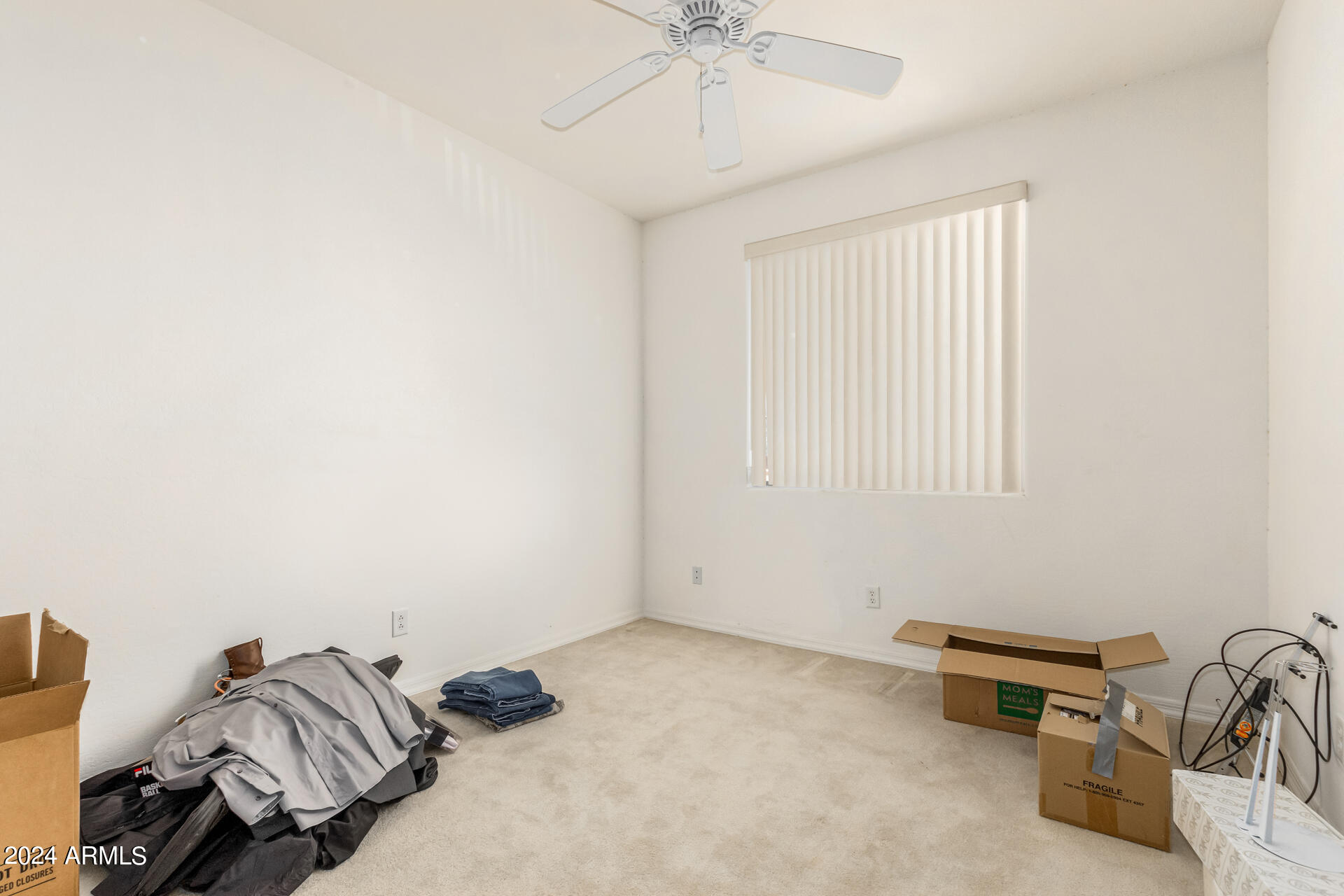 25546 W ST JAMES Avenue