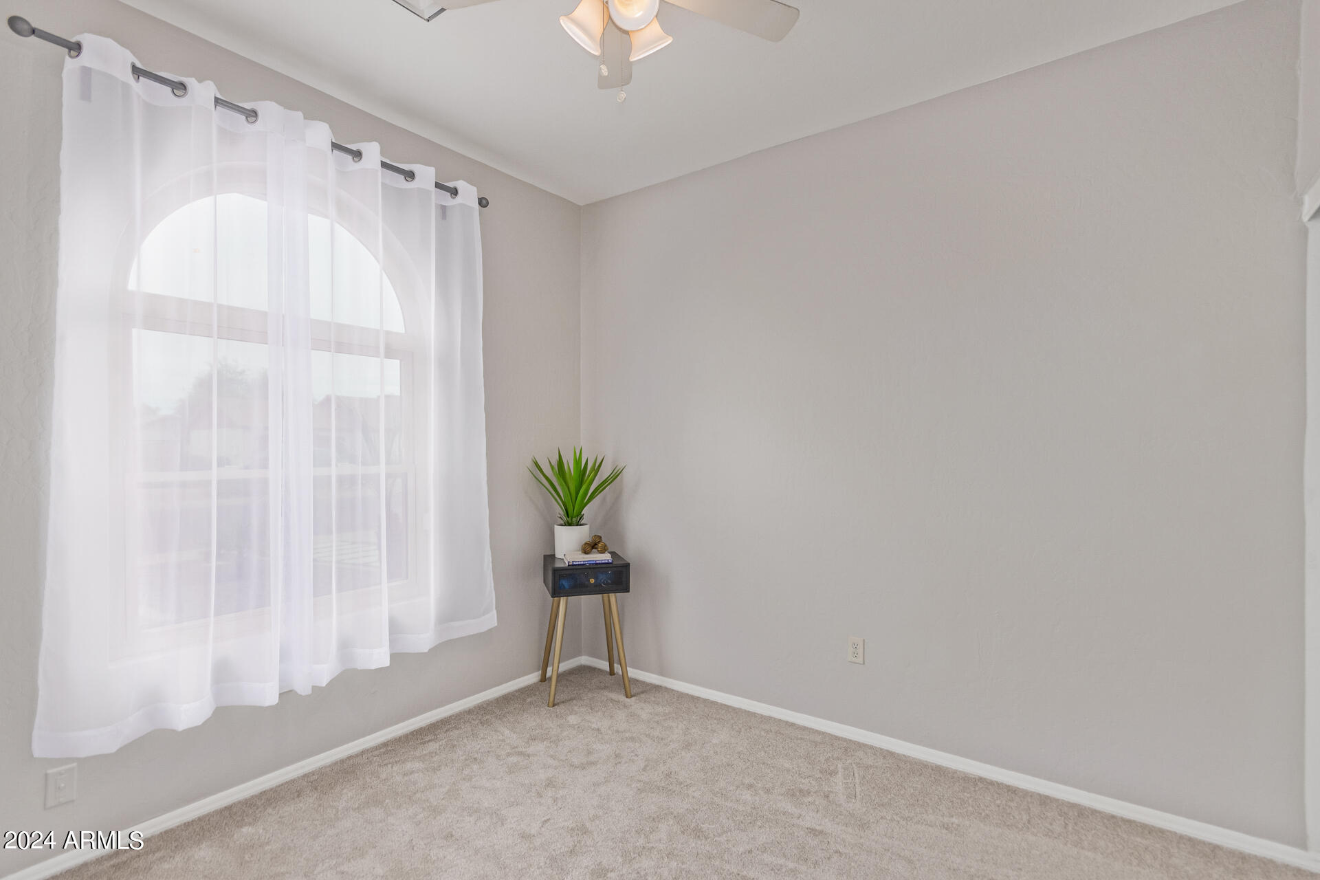 6150 W DEL RIO Street