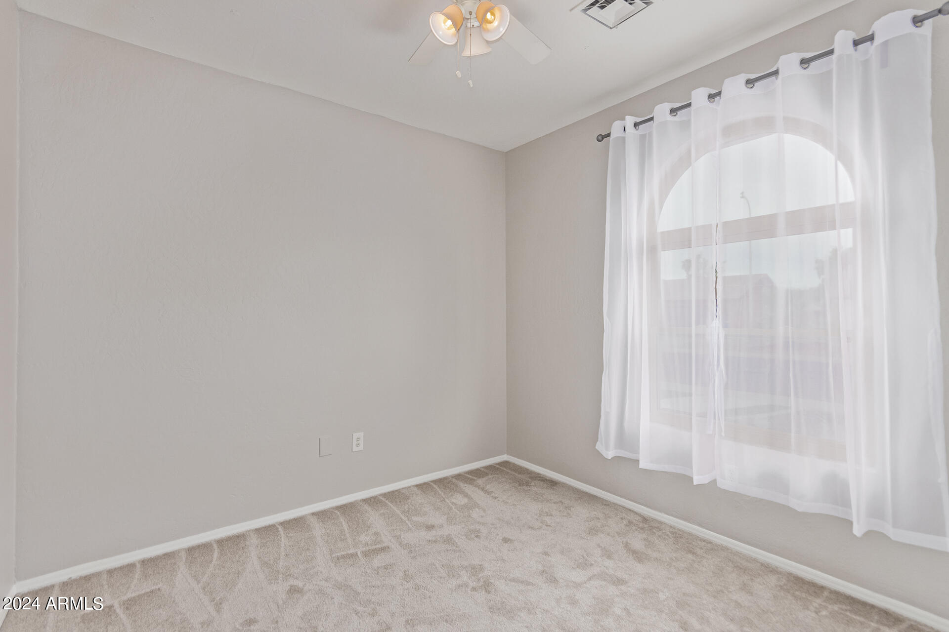 6150 W DEL RIO Street