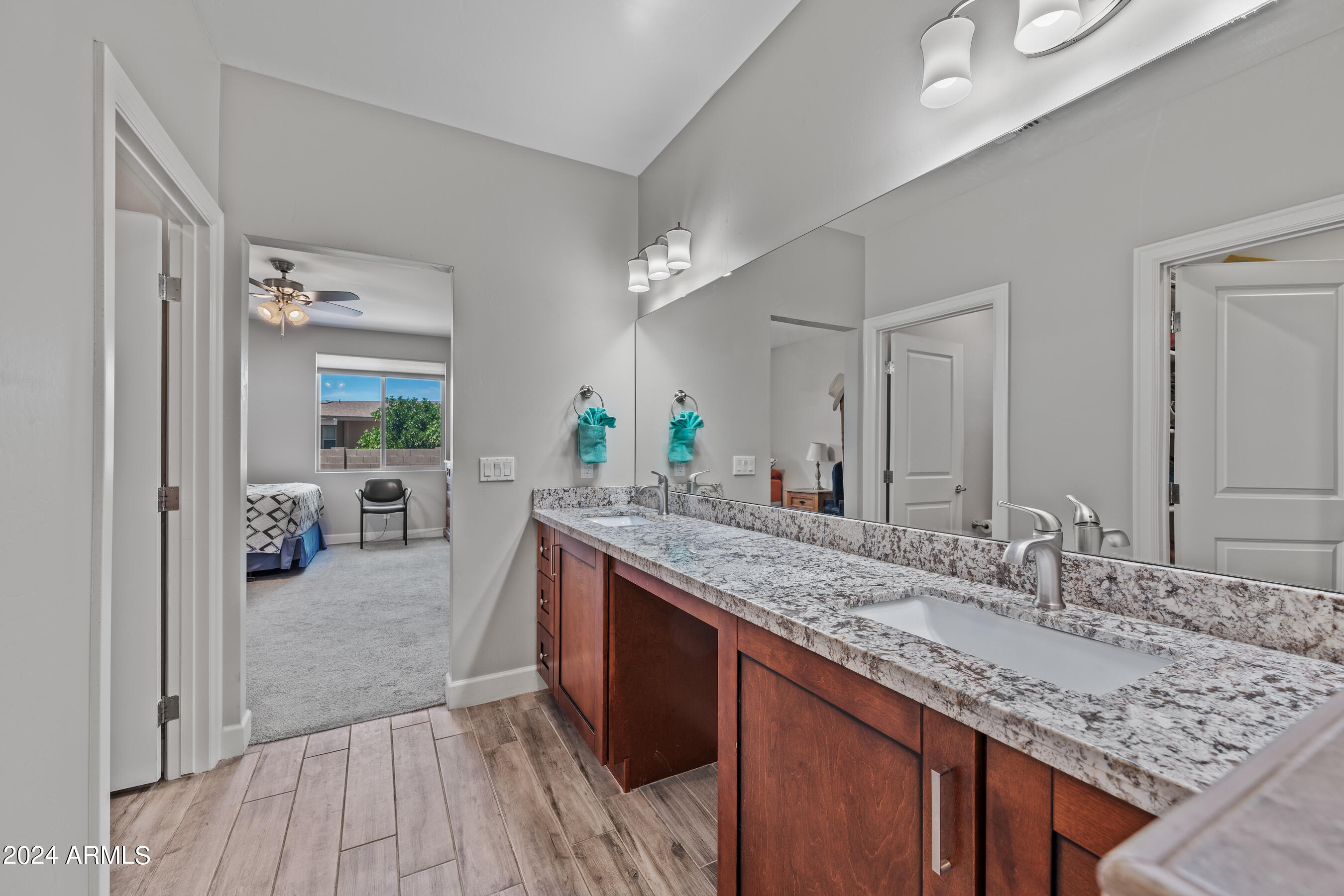 5944 E HERMOSA VISTA Drive