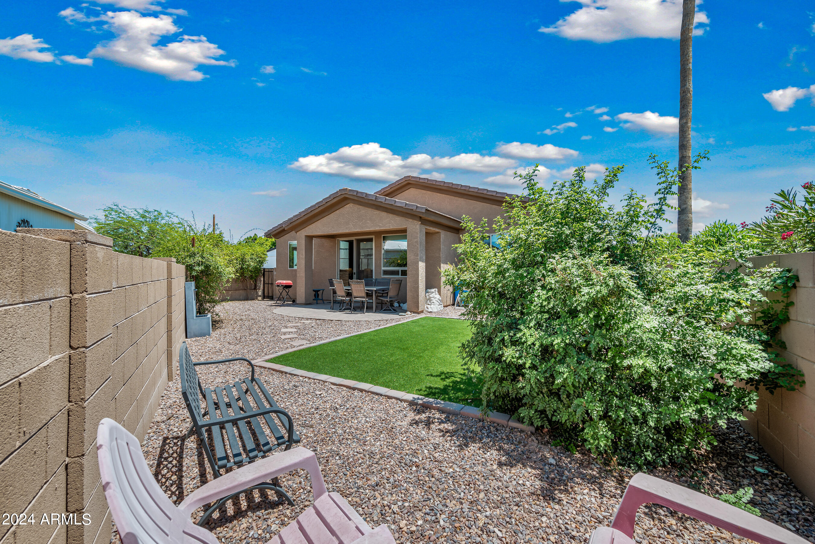 5944 E HERMOSA VISTA Drive