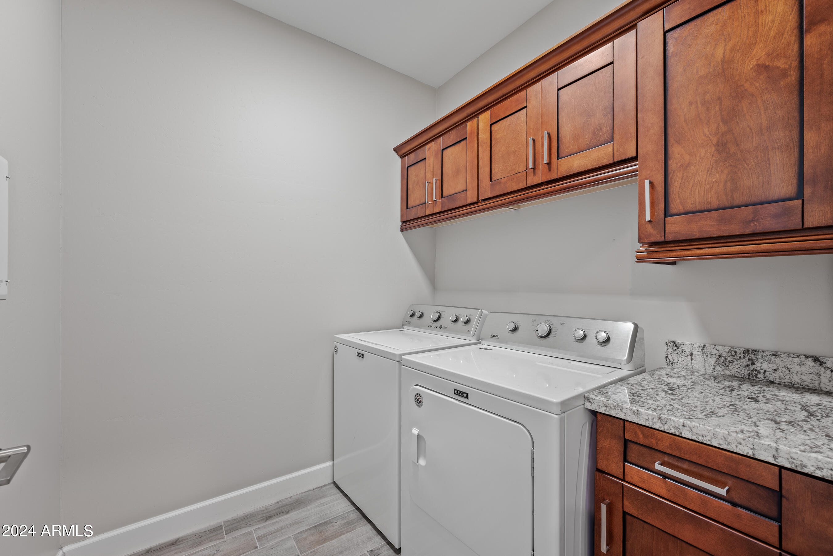 5944 E HERMOSA VISTA Drive