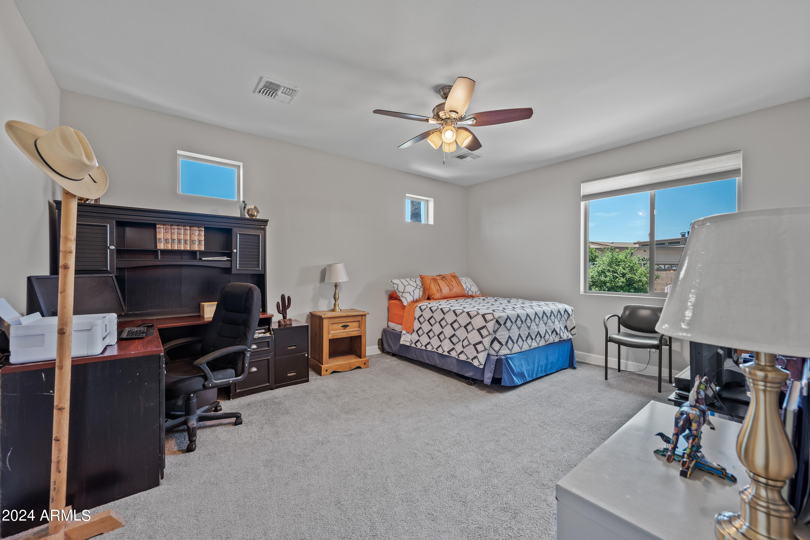 5944 E HERMOSA VISTA Drive