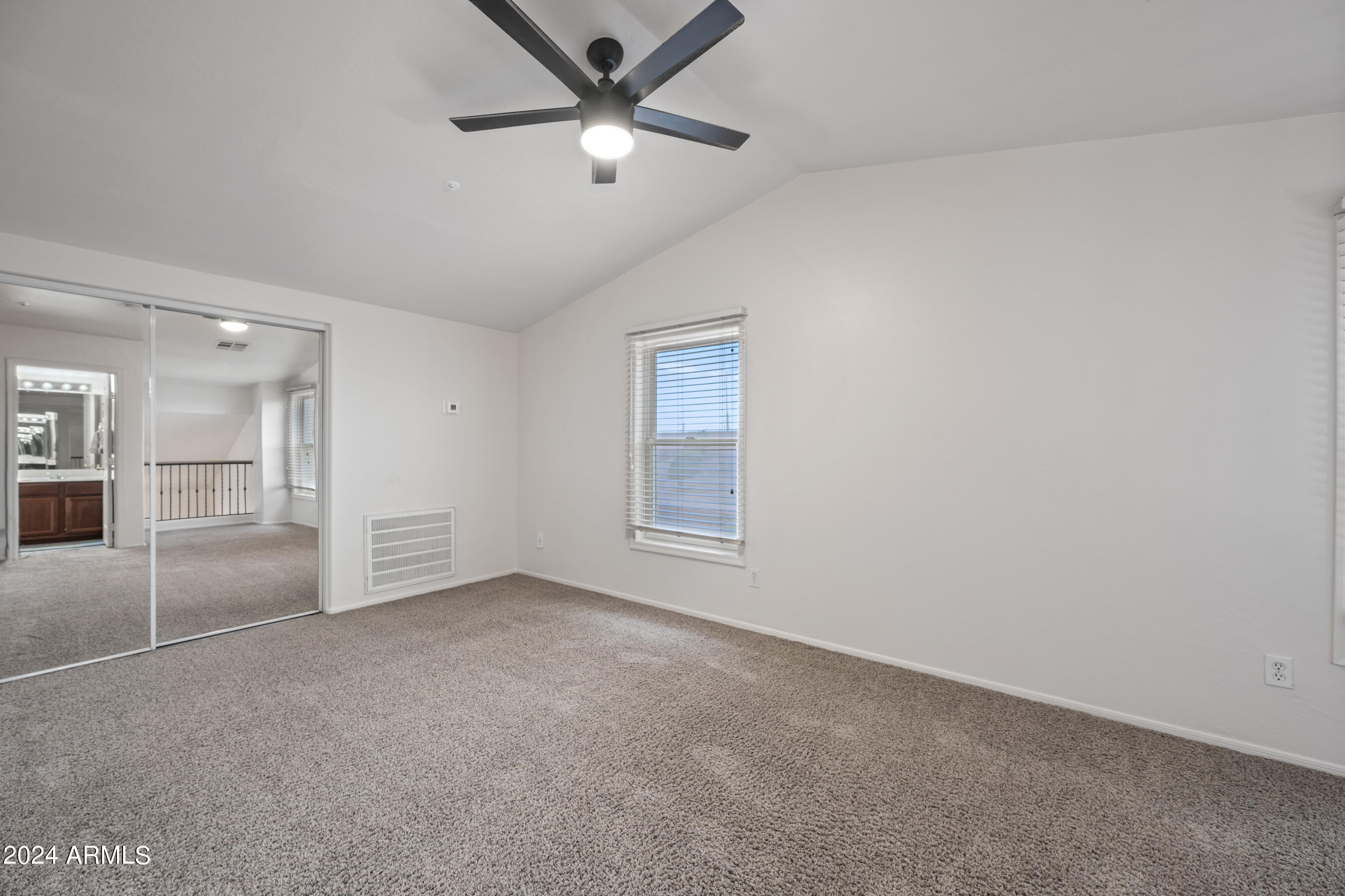 4042 E JASPER Drive