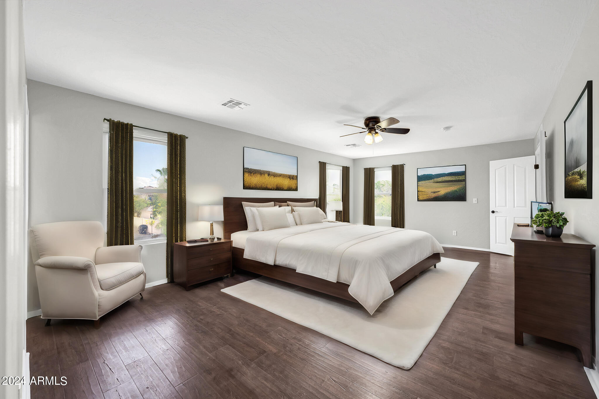 597 W PALO VERDE Street