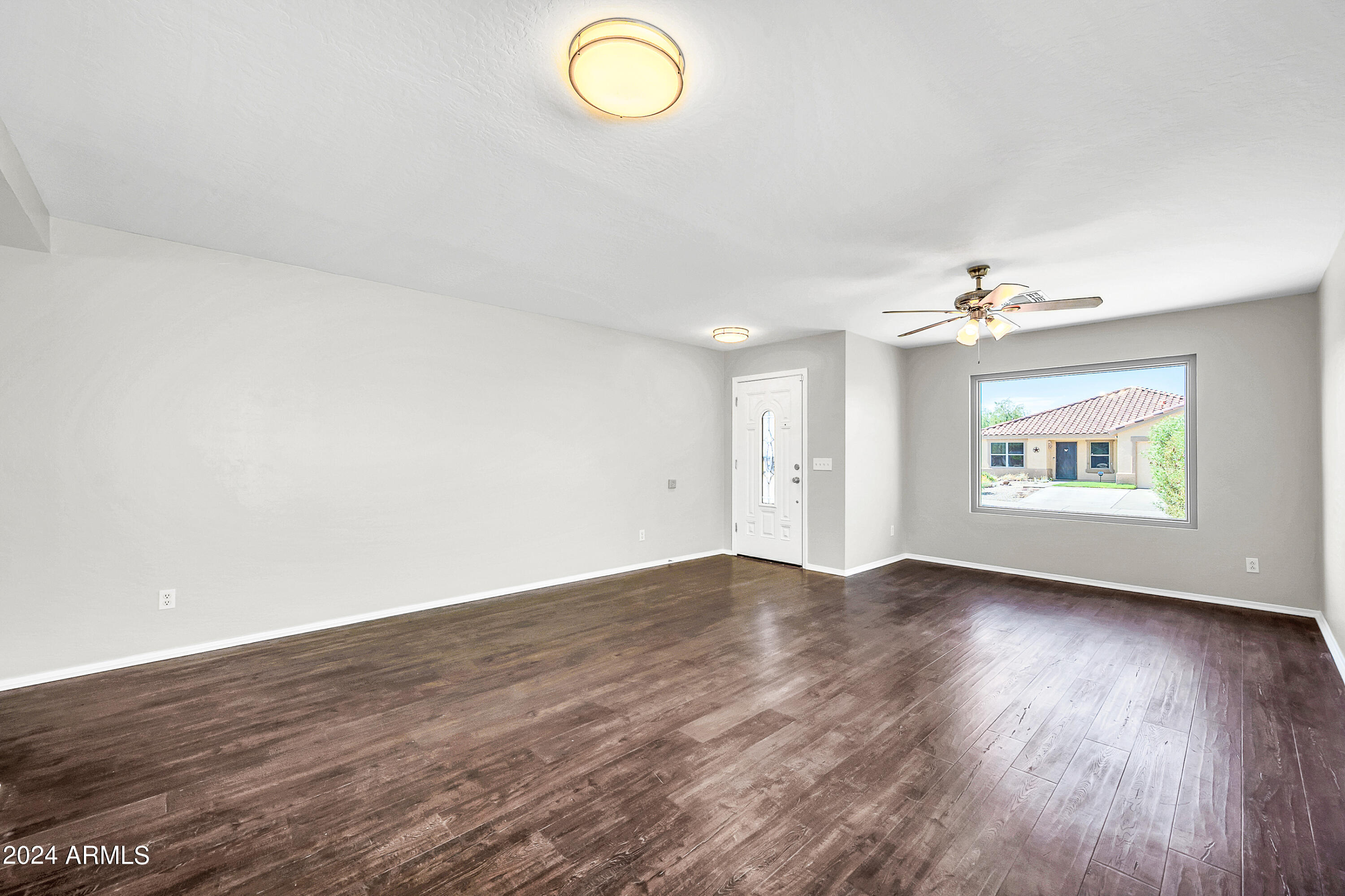 597 W PALO VERDE Street