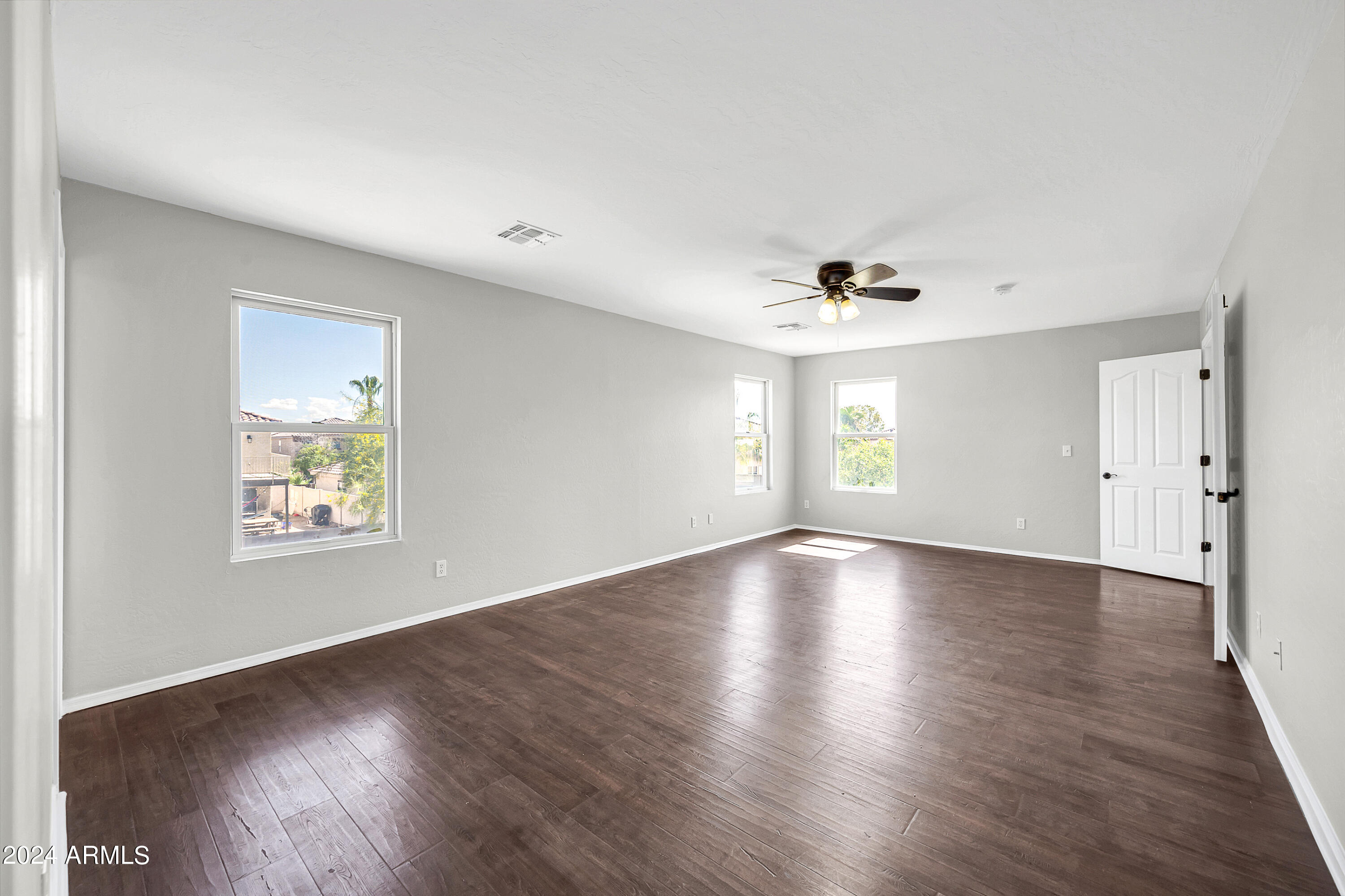 597 W PALO VERDE Street