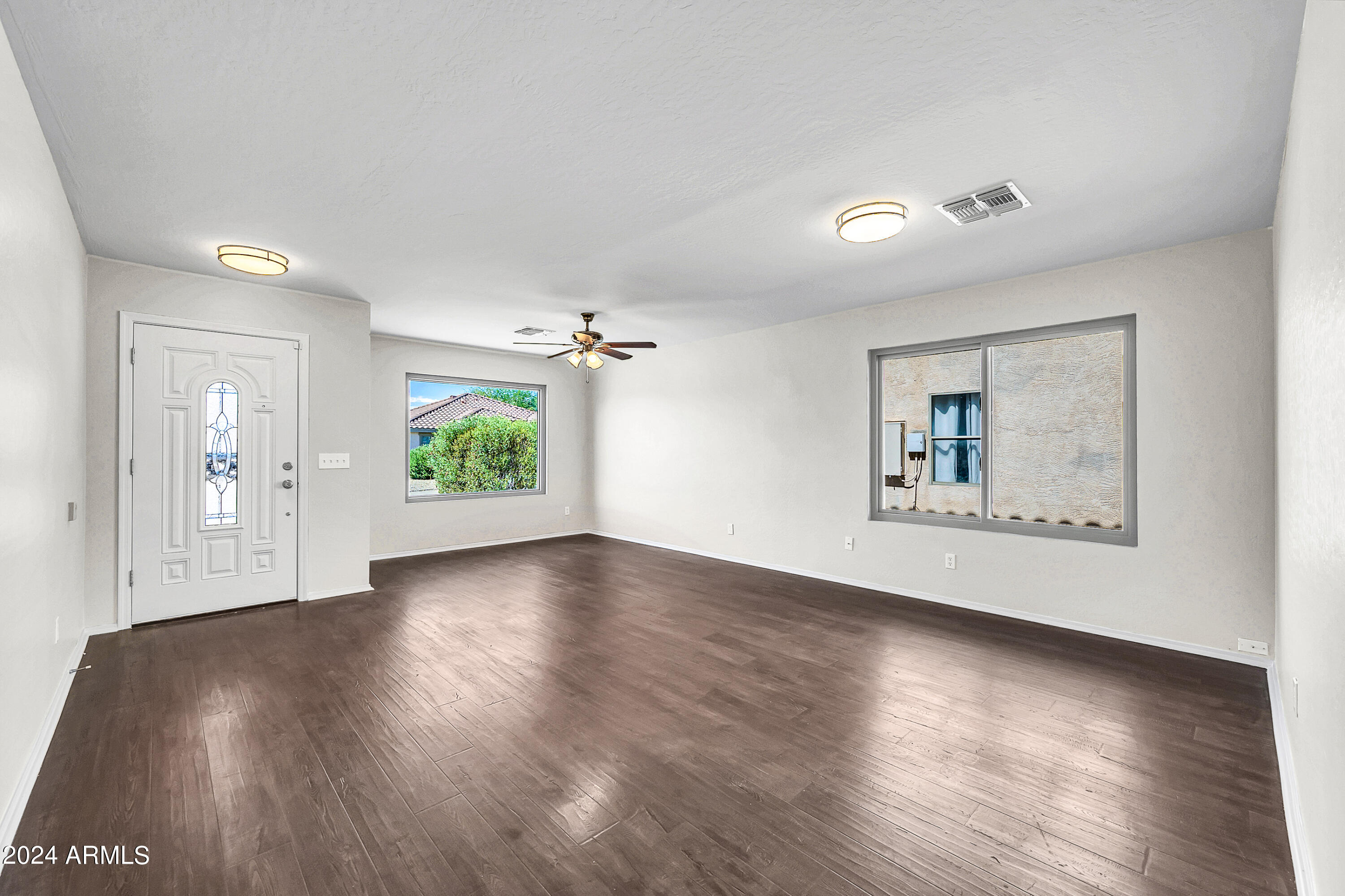 597 W PALO VERDE Street