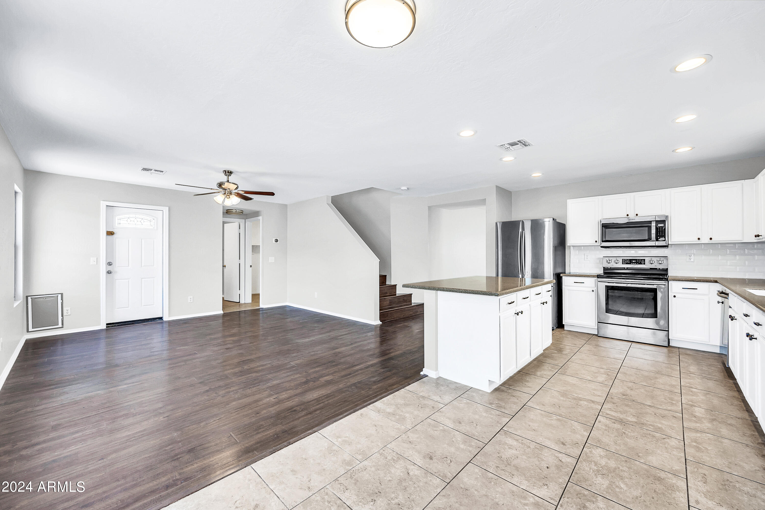 597 W PALO VERDE Street