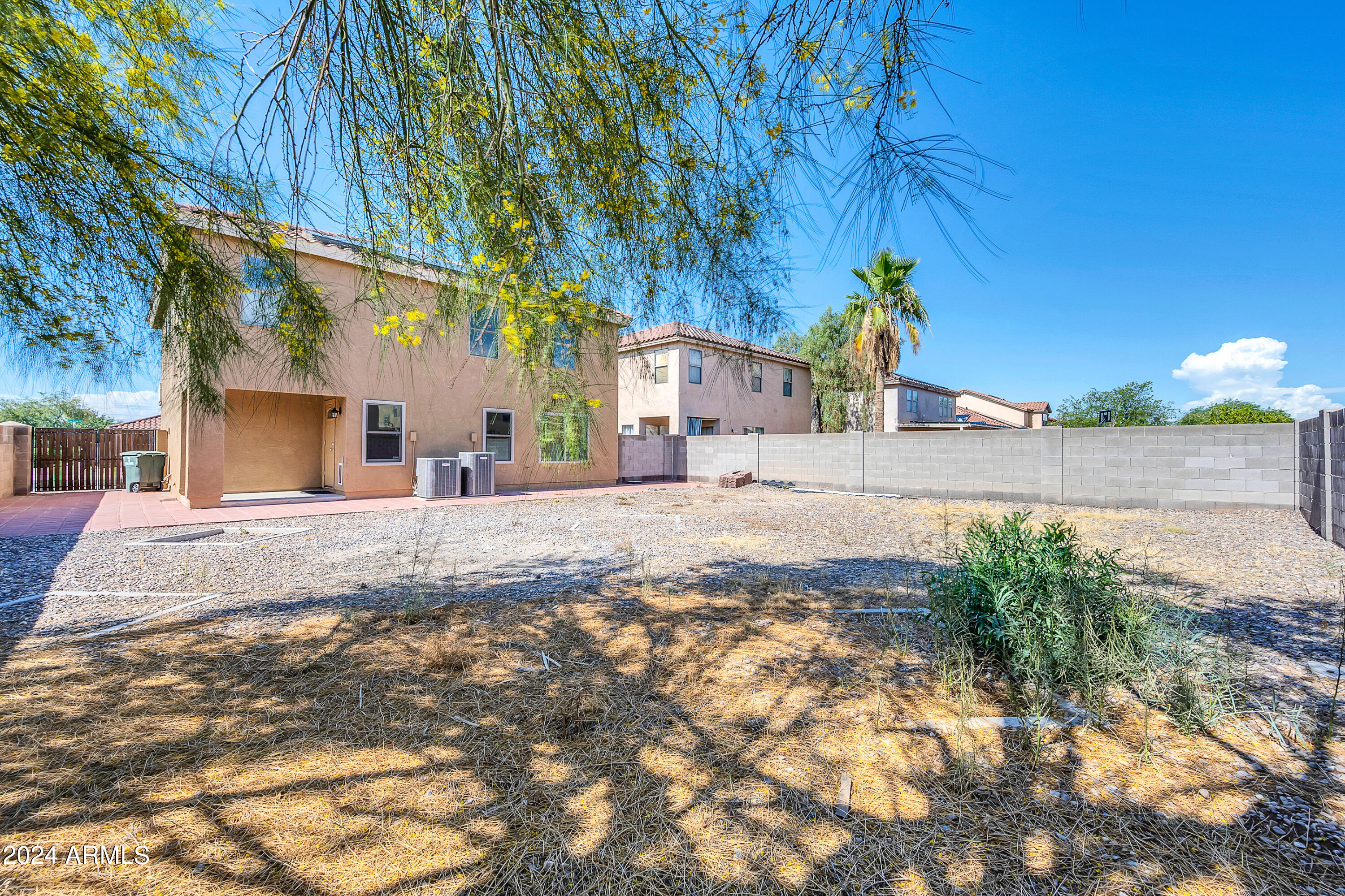 597 W PALO VERDE Street