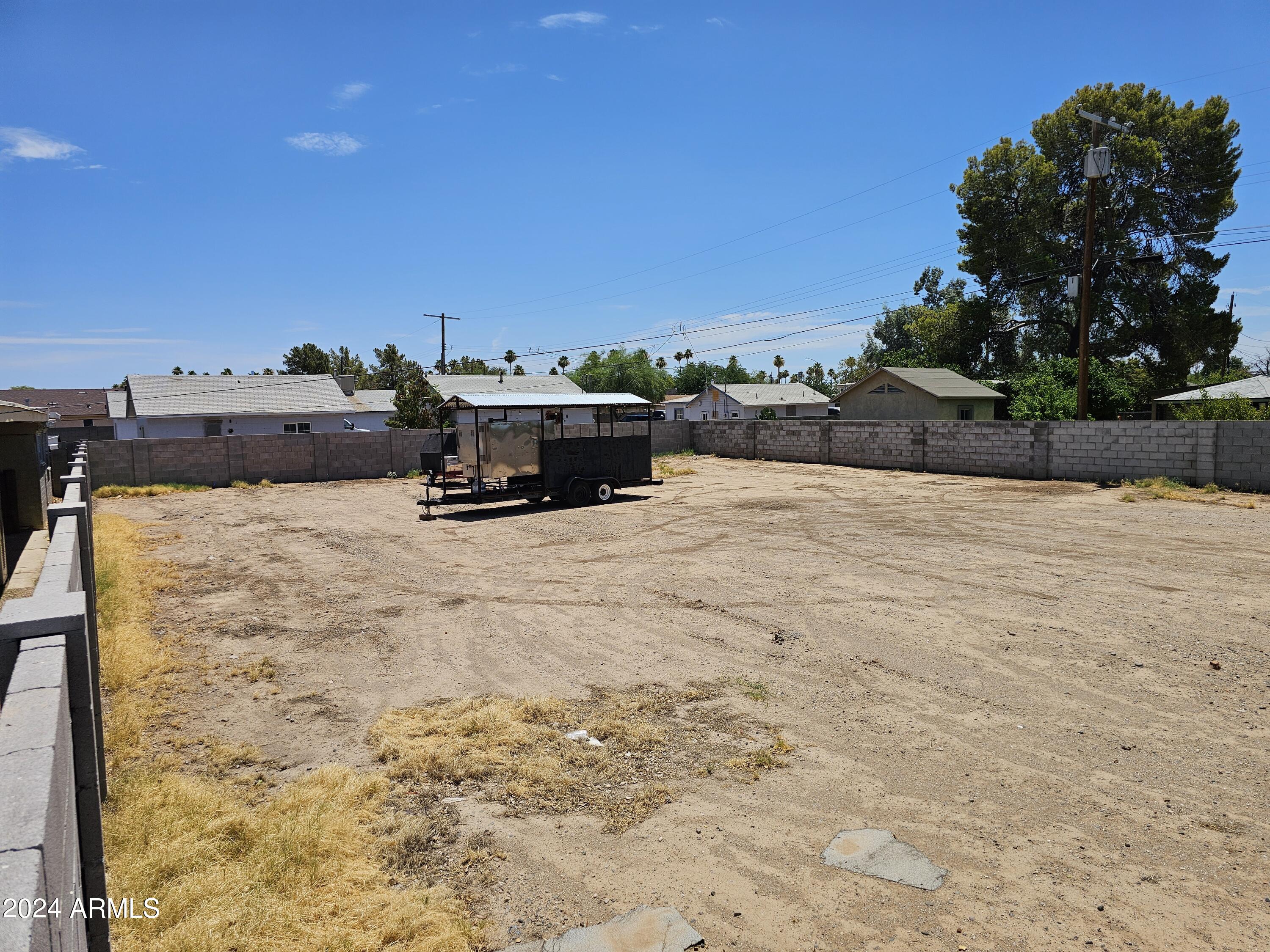 7415 N 54TH Avenue # 1