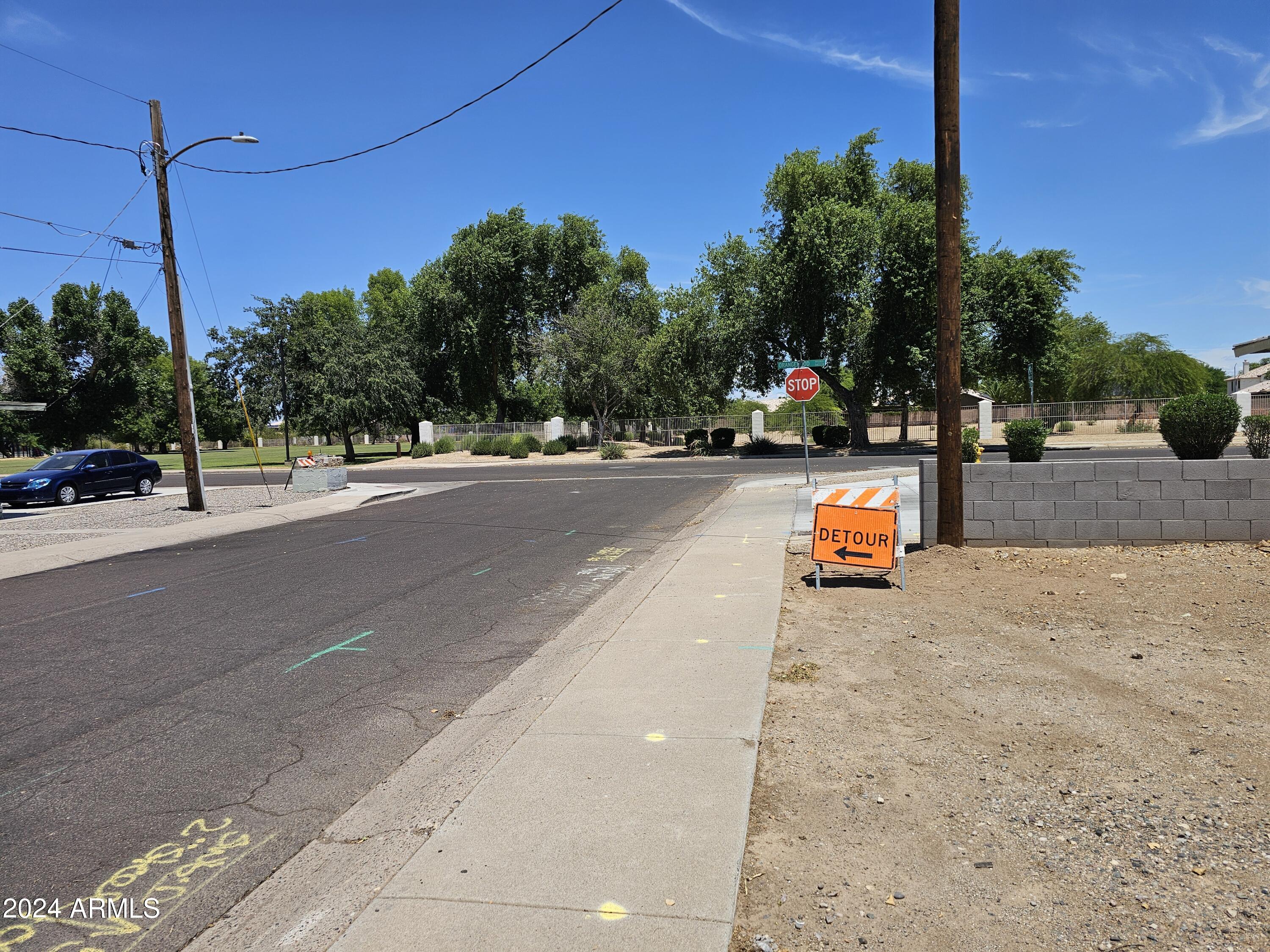 7415 N 54TH Avenue # 1