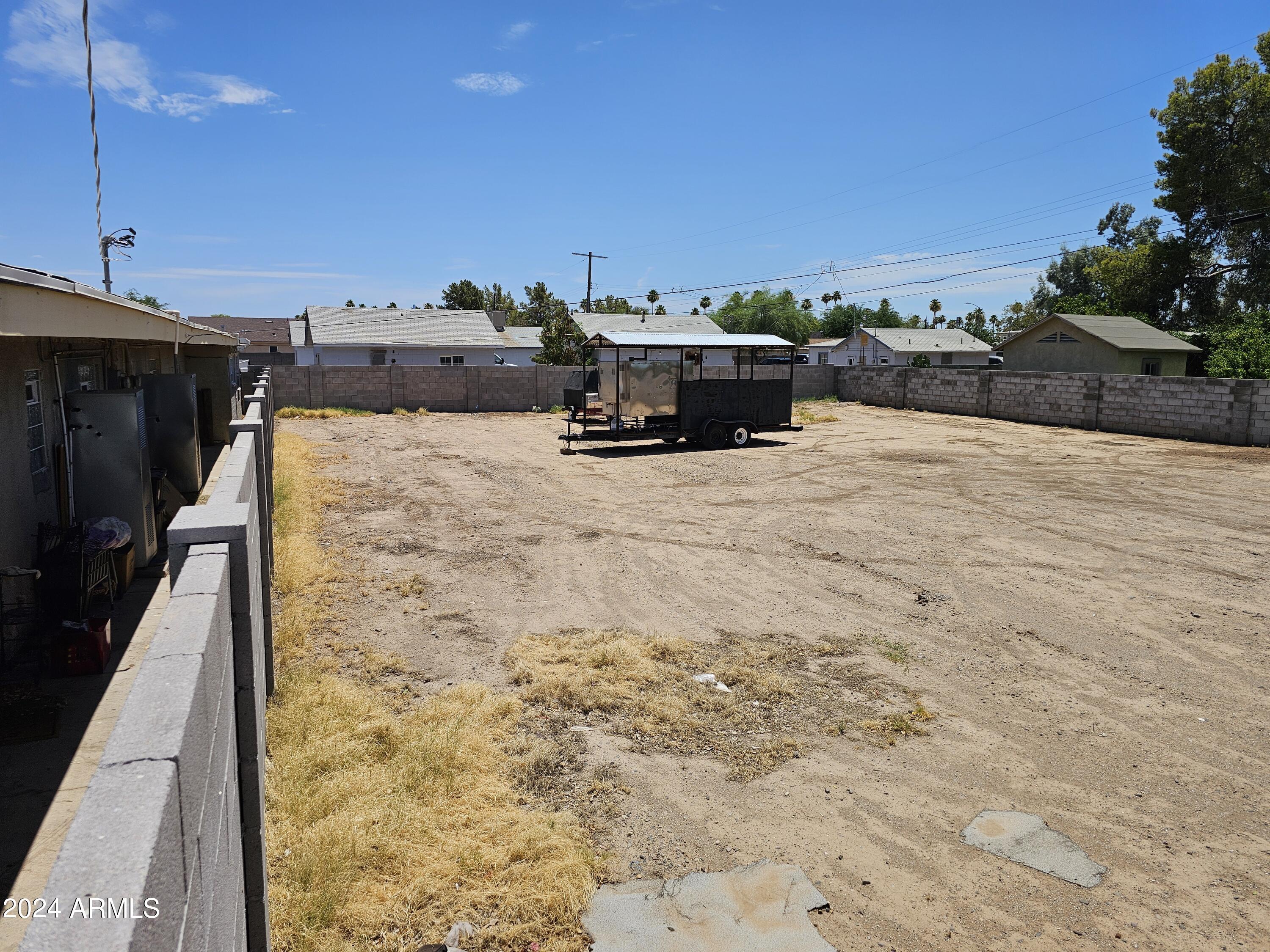 7415 N 54TH Avenue # 1