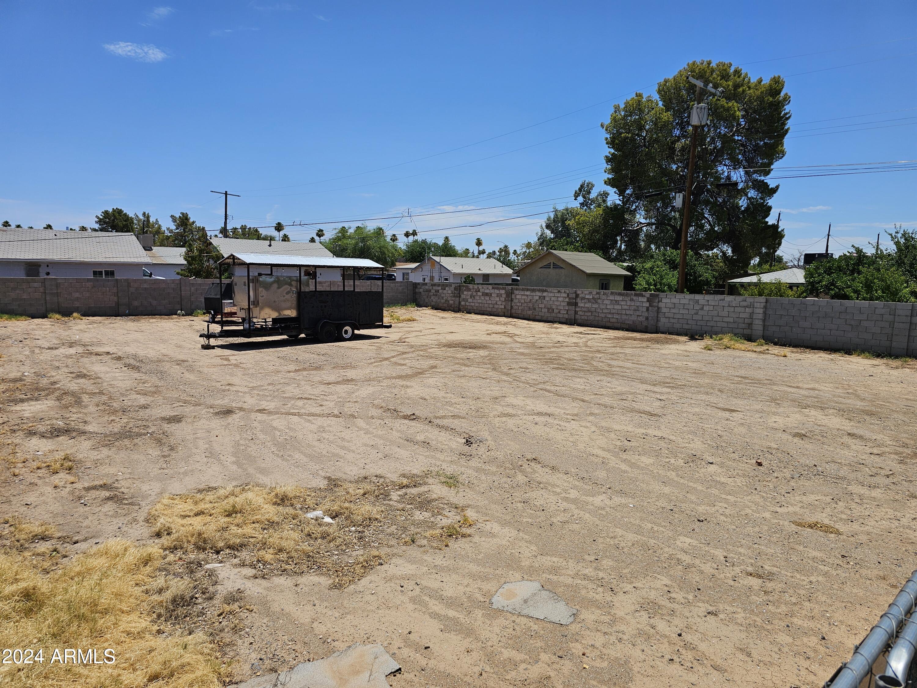 7415 N 54TH Avenue # 1