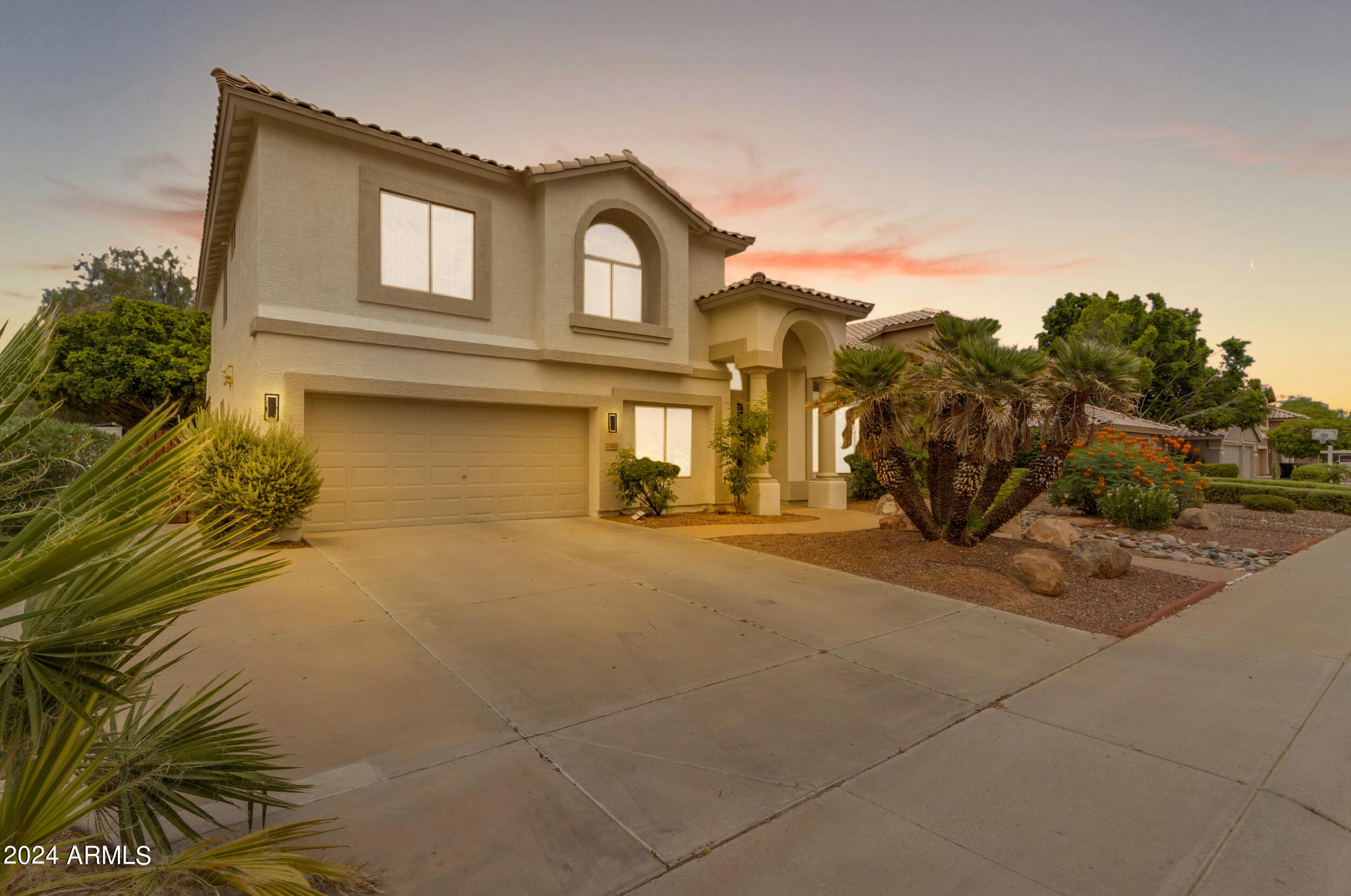 2382 W BINNER Drive
