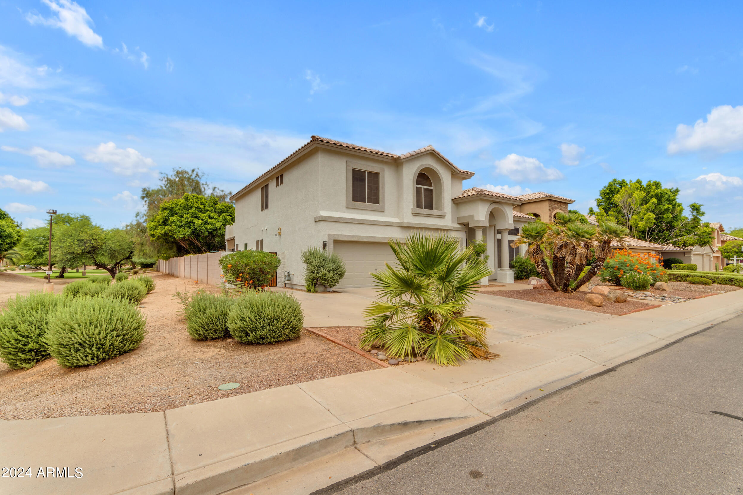 2382 W BINNER Drive