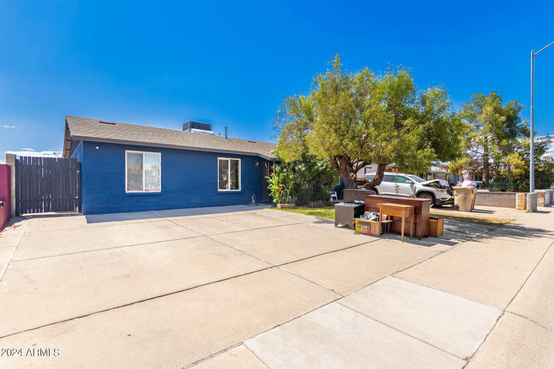 10486 N 73RD Drive