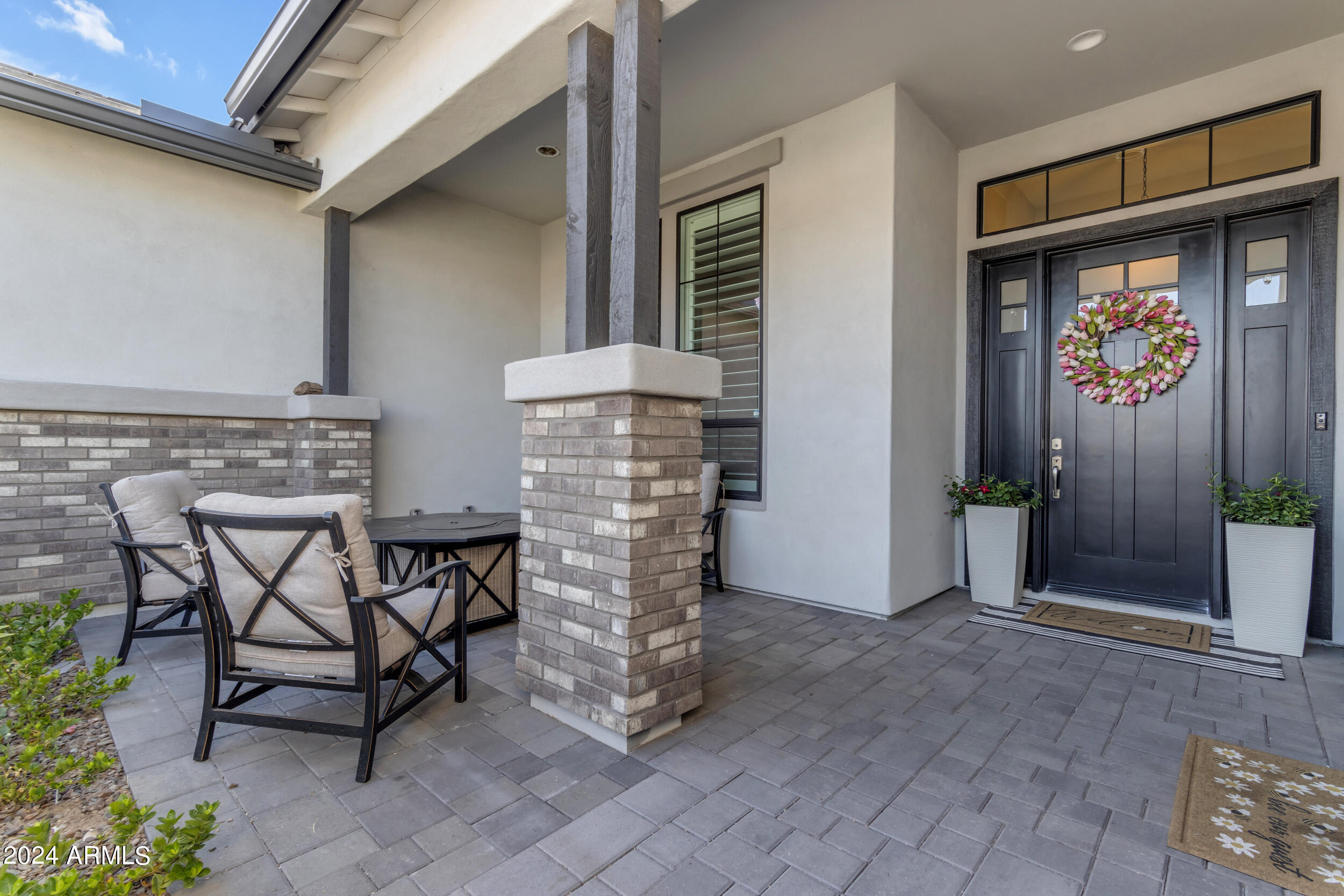 1618 E MINTON Street