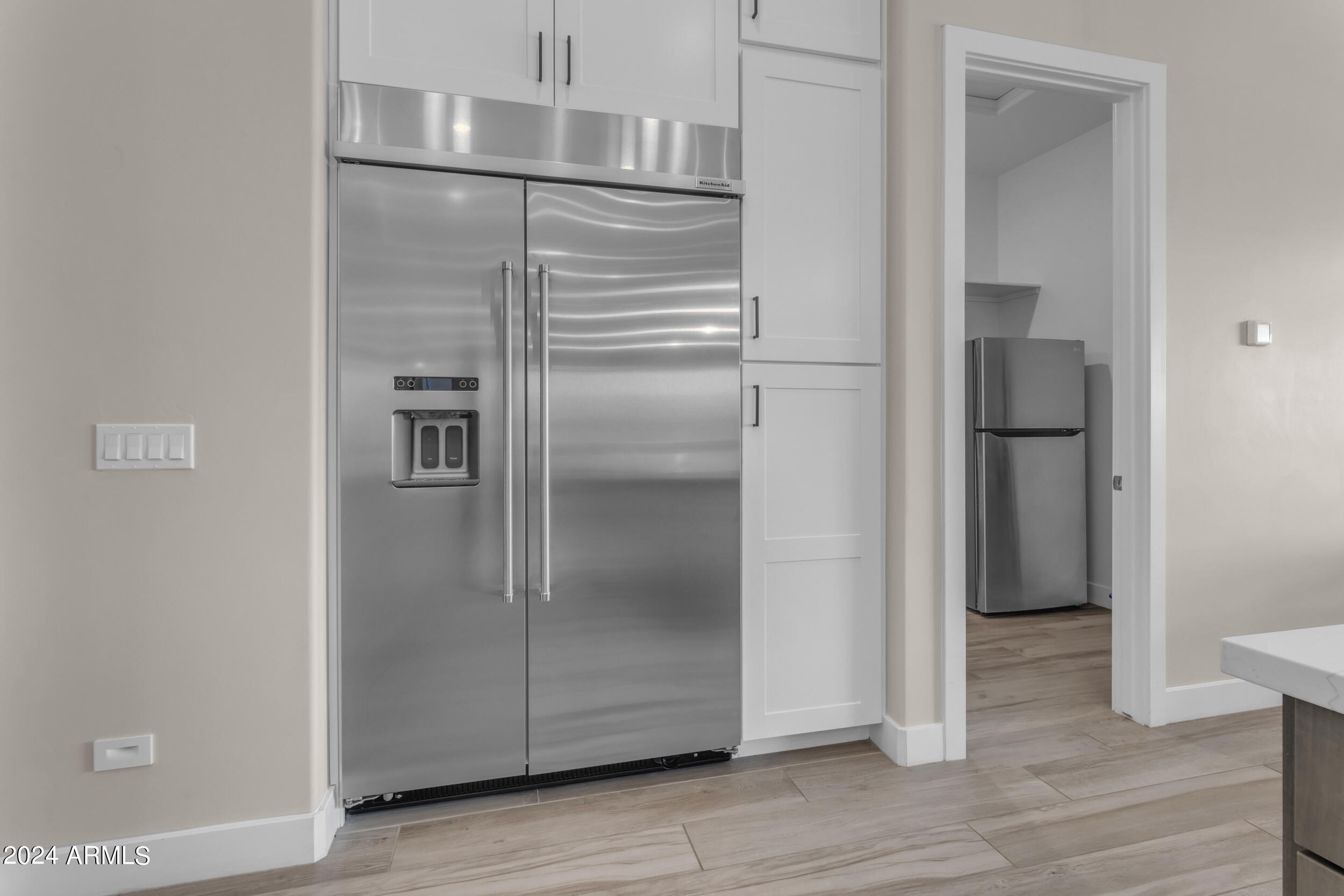 1618 E MINTON Street