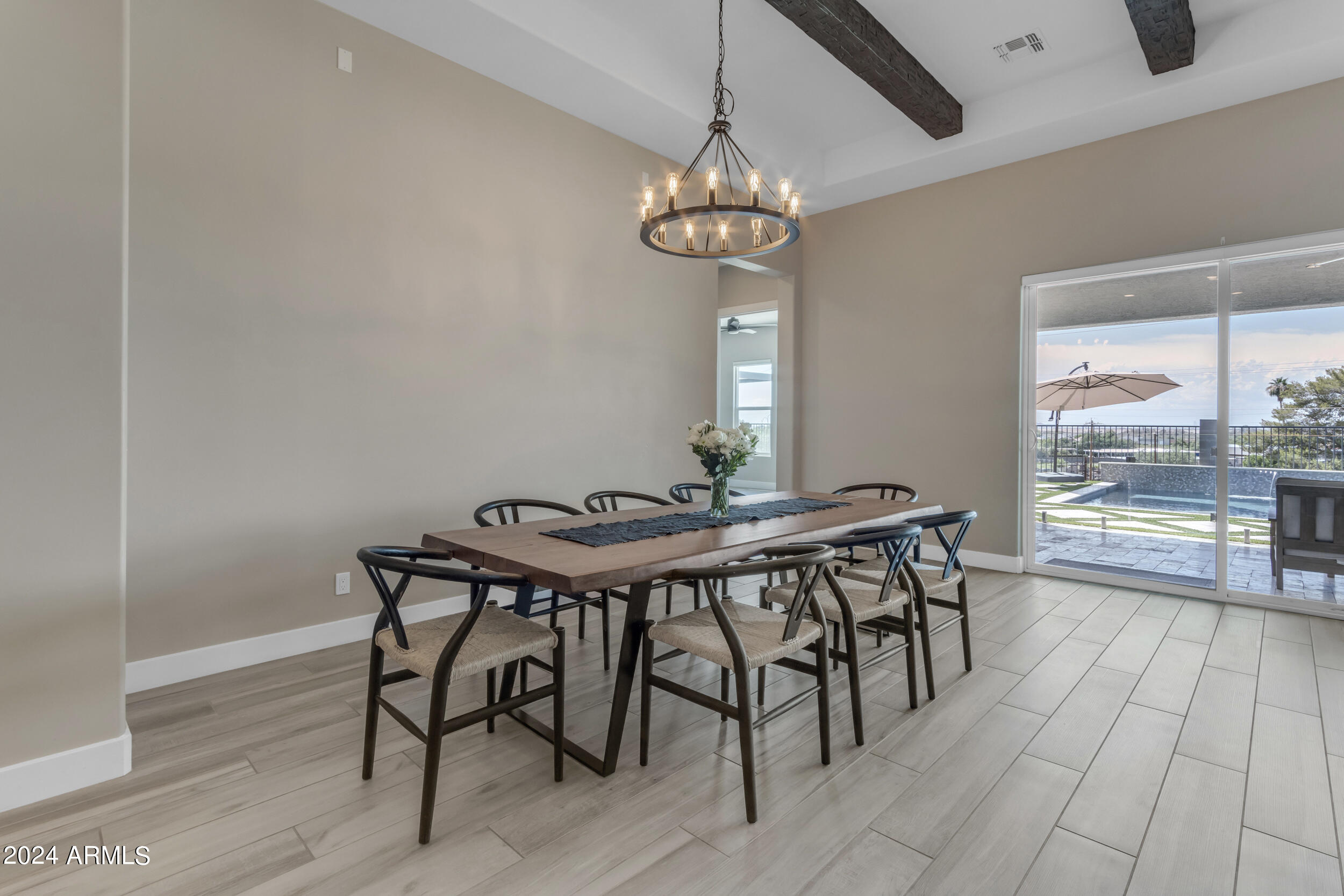 1618 E MINTON Street