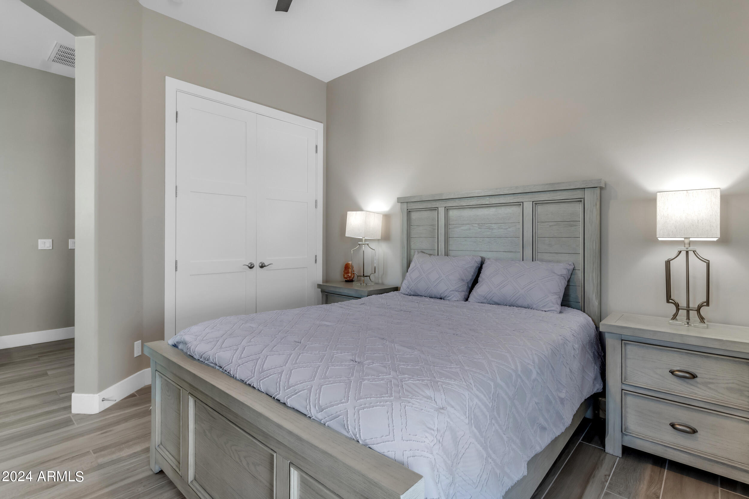 1618 E MINTON Street