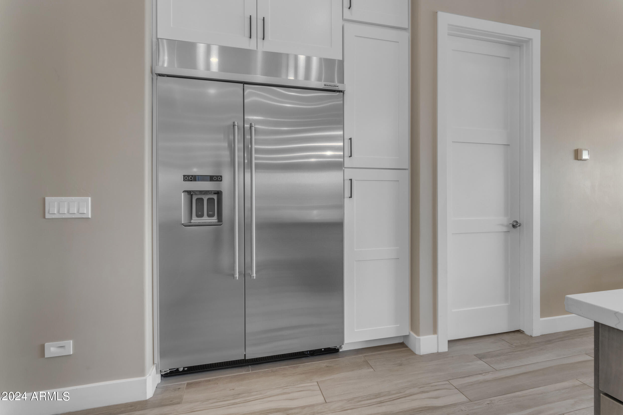 1618 E MINTON Street