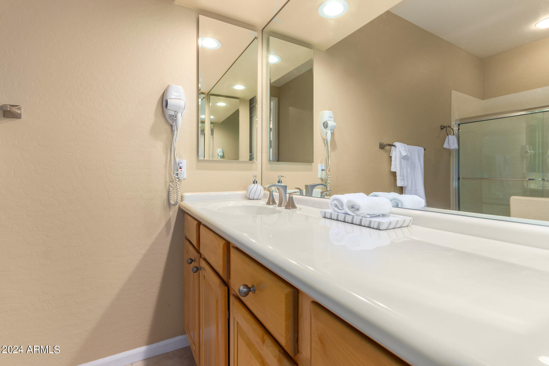 20802 N GRAYHAWK Drive # 1104
