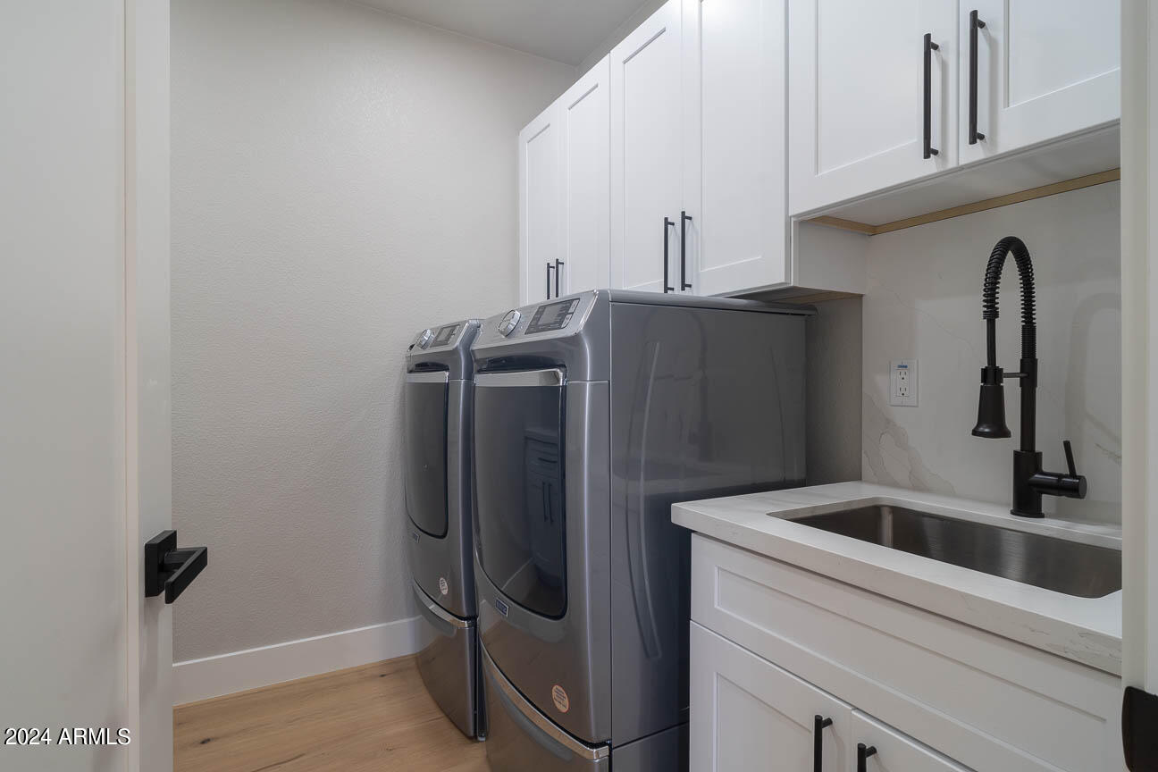 8989 N GAINEY CENTER Drive # 213