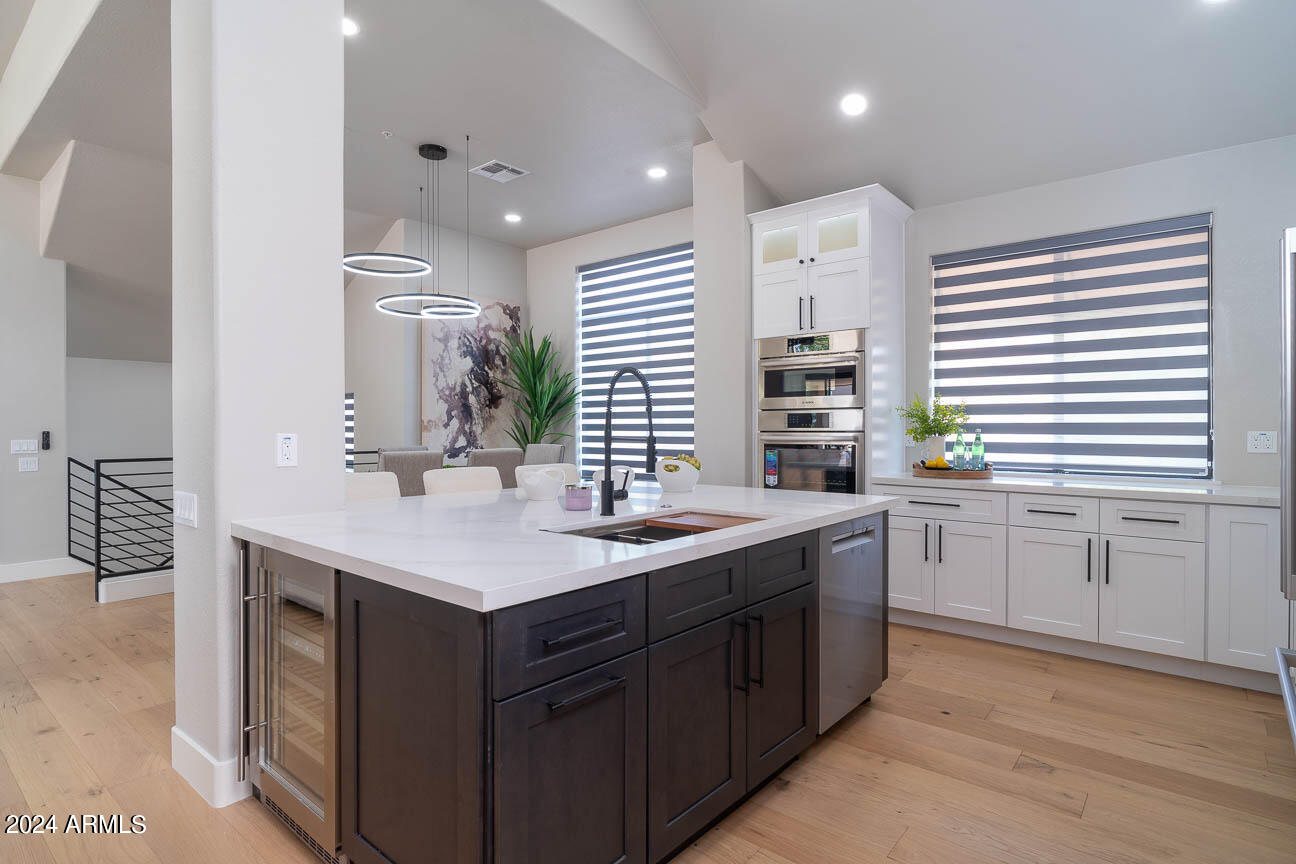 8989 N GAINEY CENTER Drive # 213
