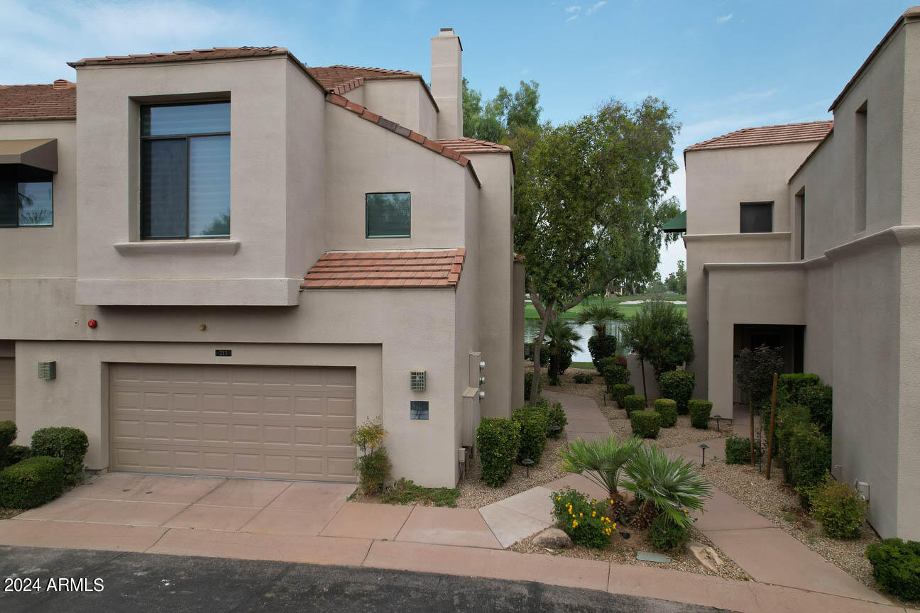 8989 N GAINEY CENTER Drive # 213