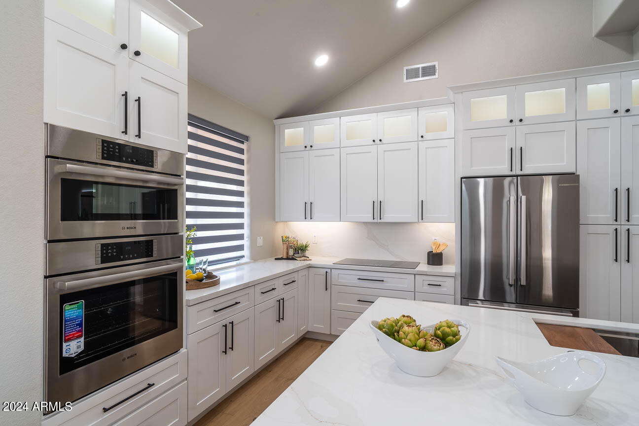 8989 N GAINEY CENTER Drive # 213