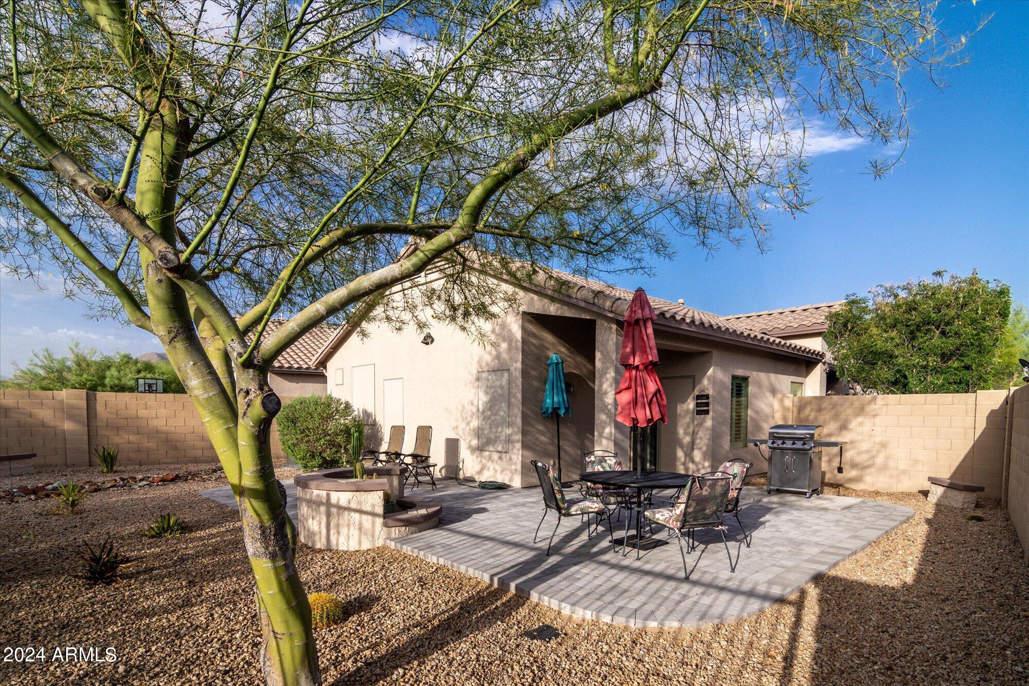 40608 N COLUMBIA Trail