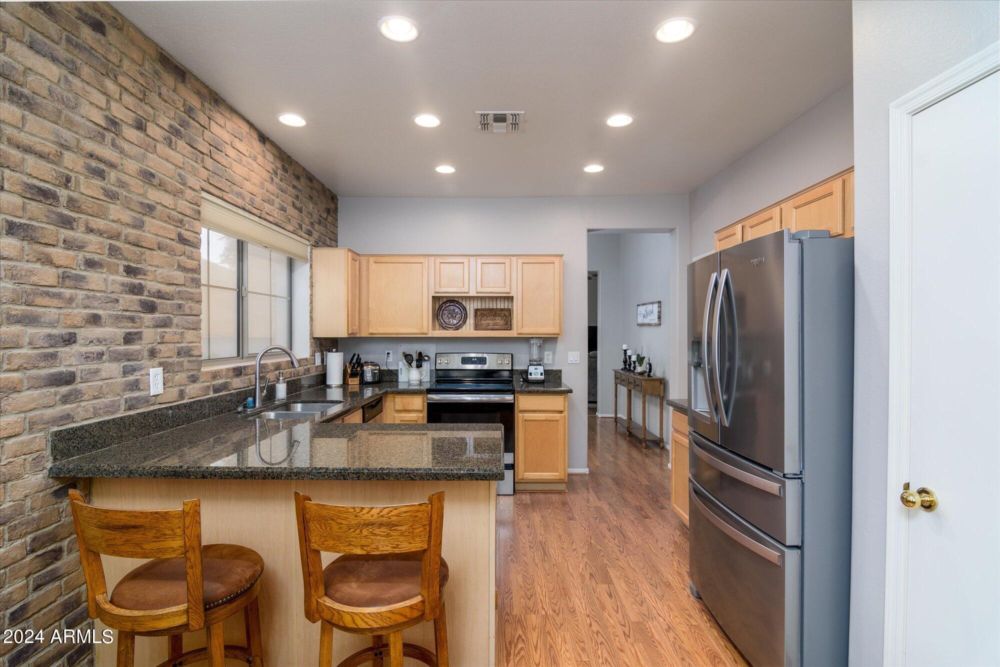 40608 N COLUMBIA Trail